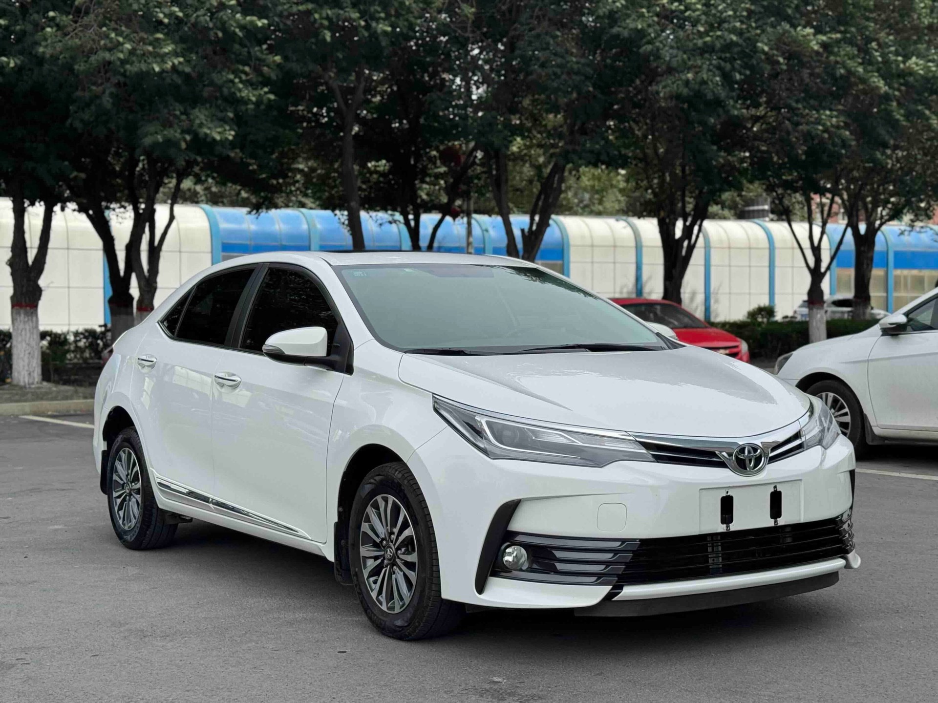 丰田 2019款 卡罗拉 1.2T 无级 GL-i精英版