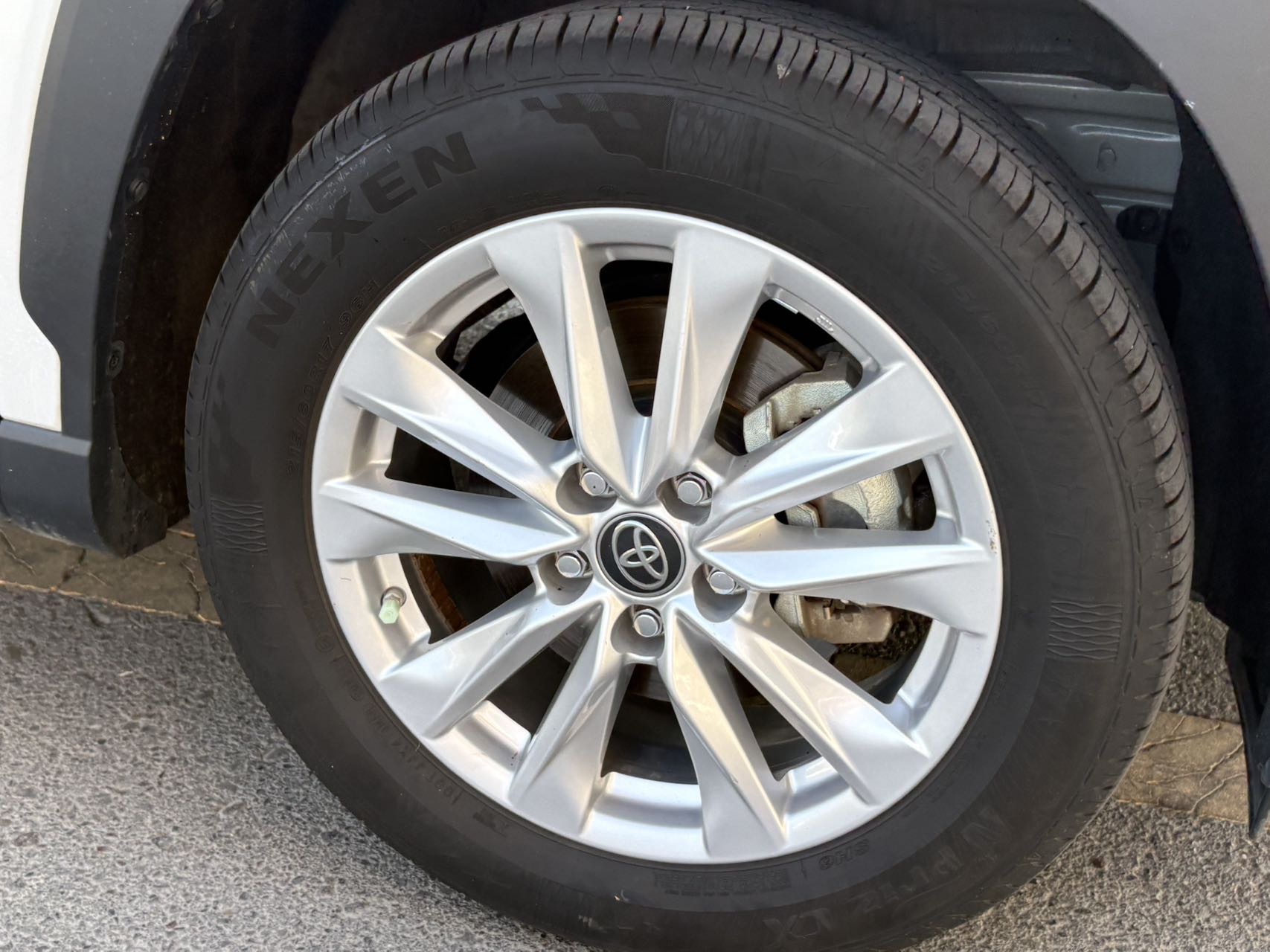 Toyota 2023 Corolla Cross Hybrid 2.0 CVT Pioneer Edition