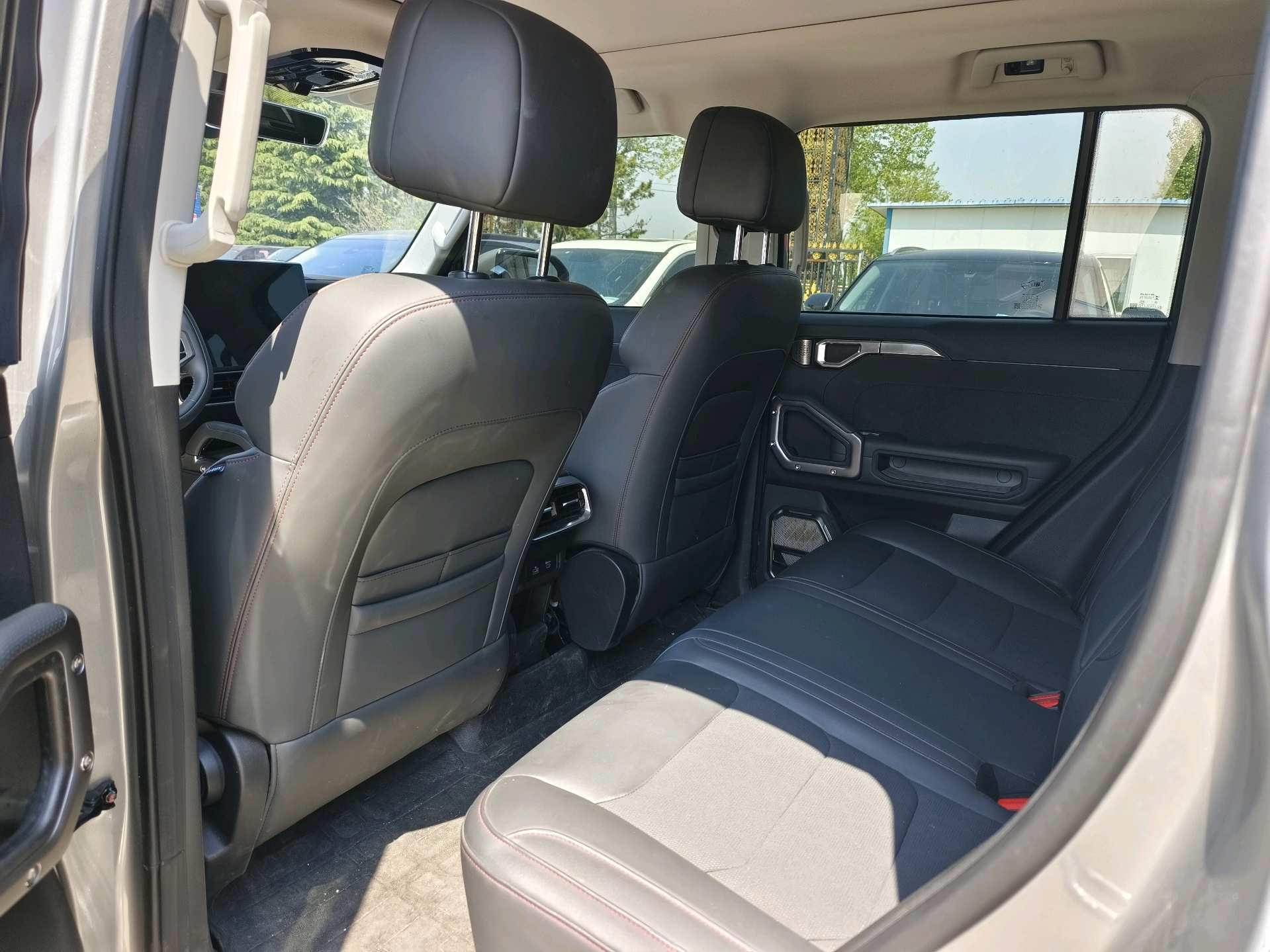 JETOUR 2023 Traveler 1.5T 2WD Discovery PRO