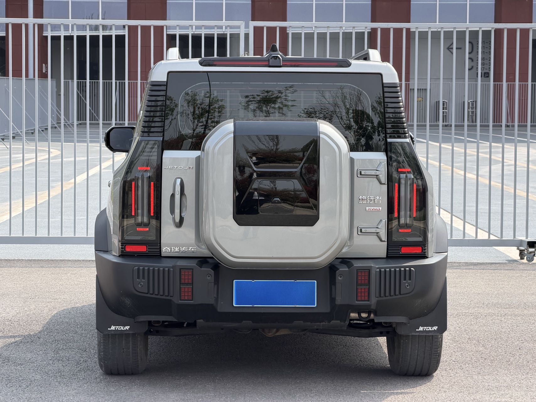 JETOUR 2023 Traveler 2.0T 4WD Cross PRO