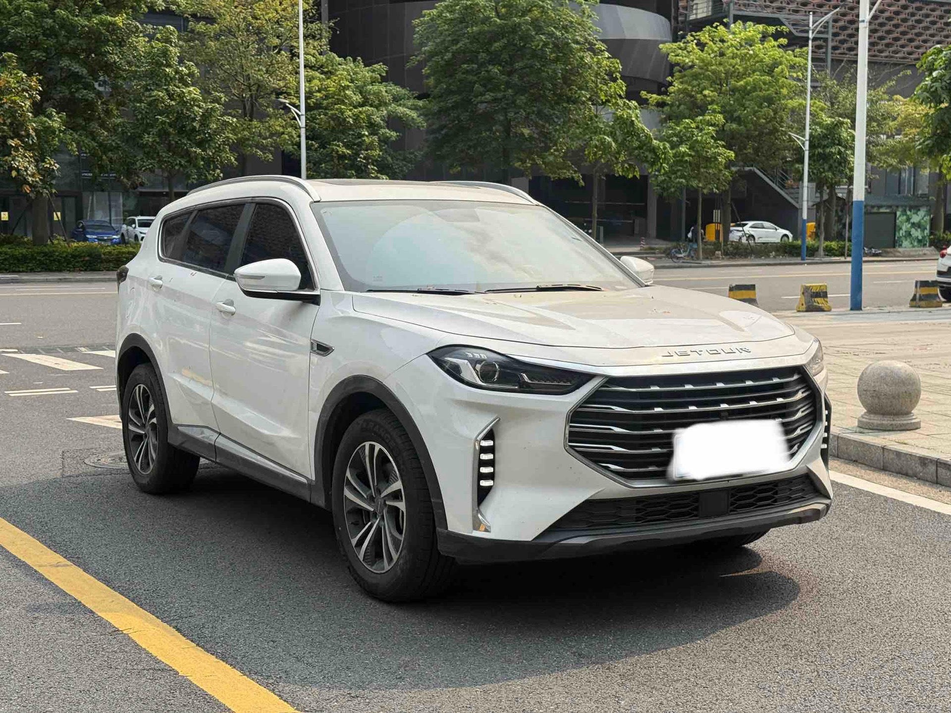 JETOUR 2021 X70 PLUS 1.6T Di 5-Seater