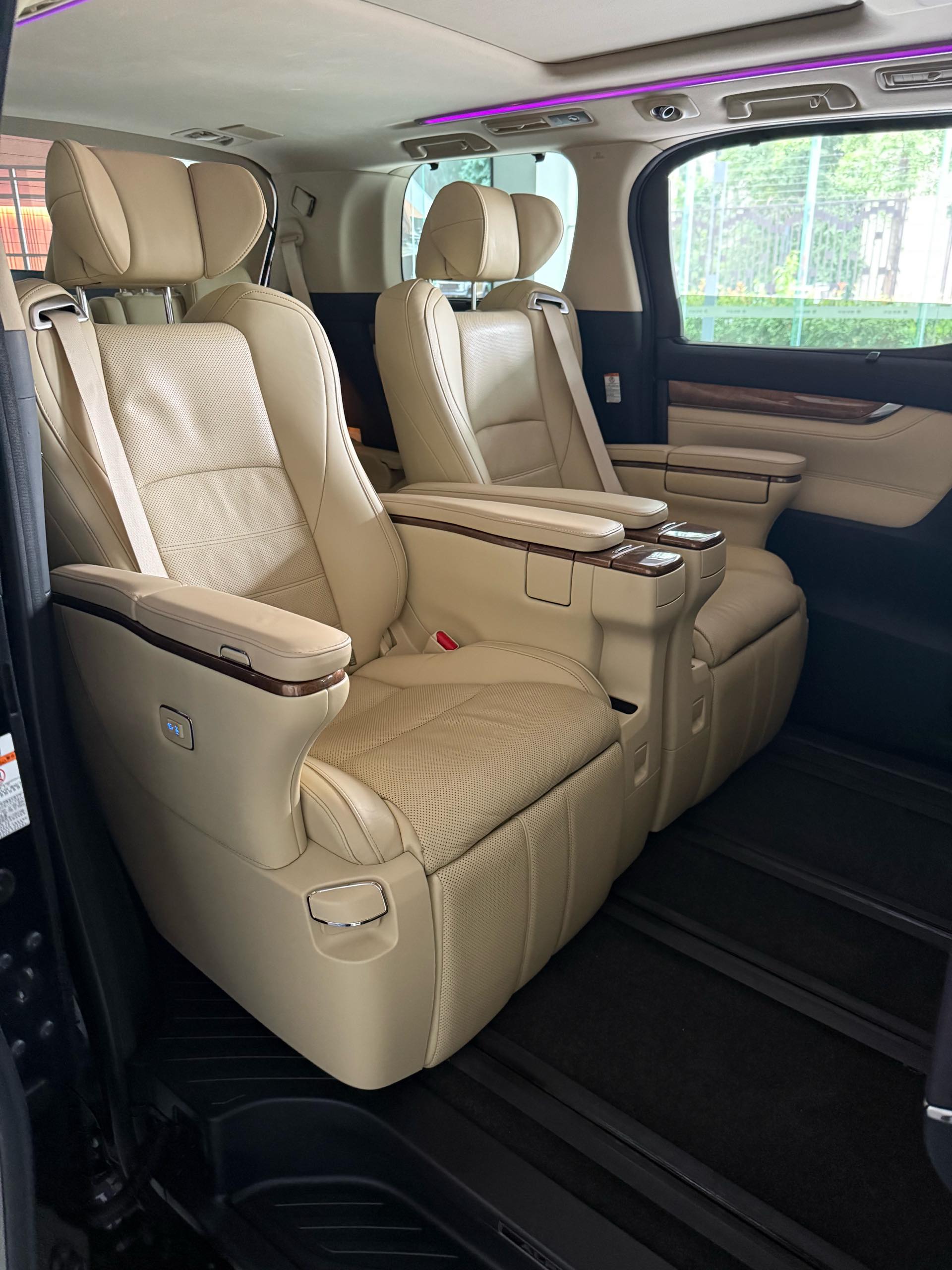 Toyota Alphard (Import) 2018 Alphard 3.5 Premium