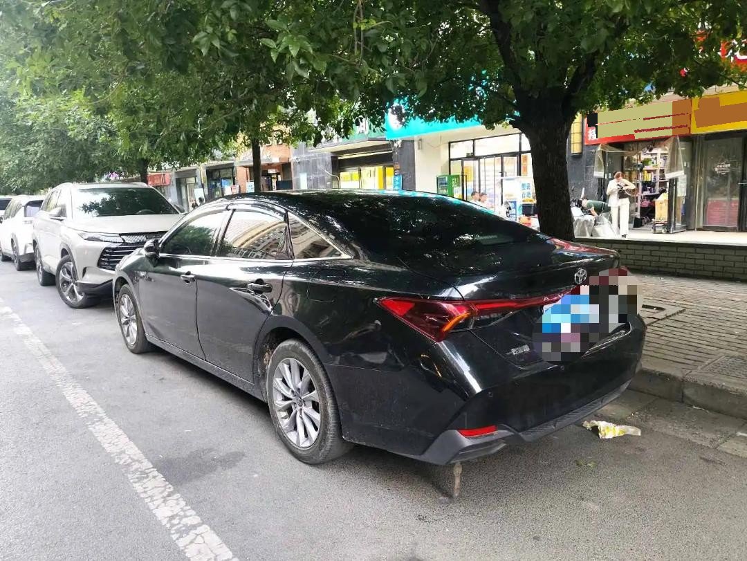 Toyota 2024 Avalon Hybrid 2.0 CVT Zhixuan Edition