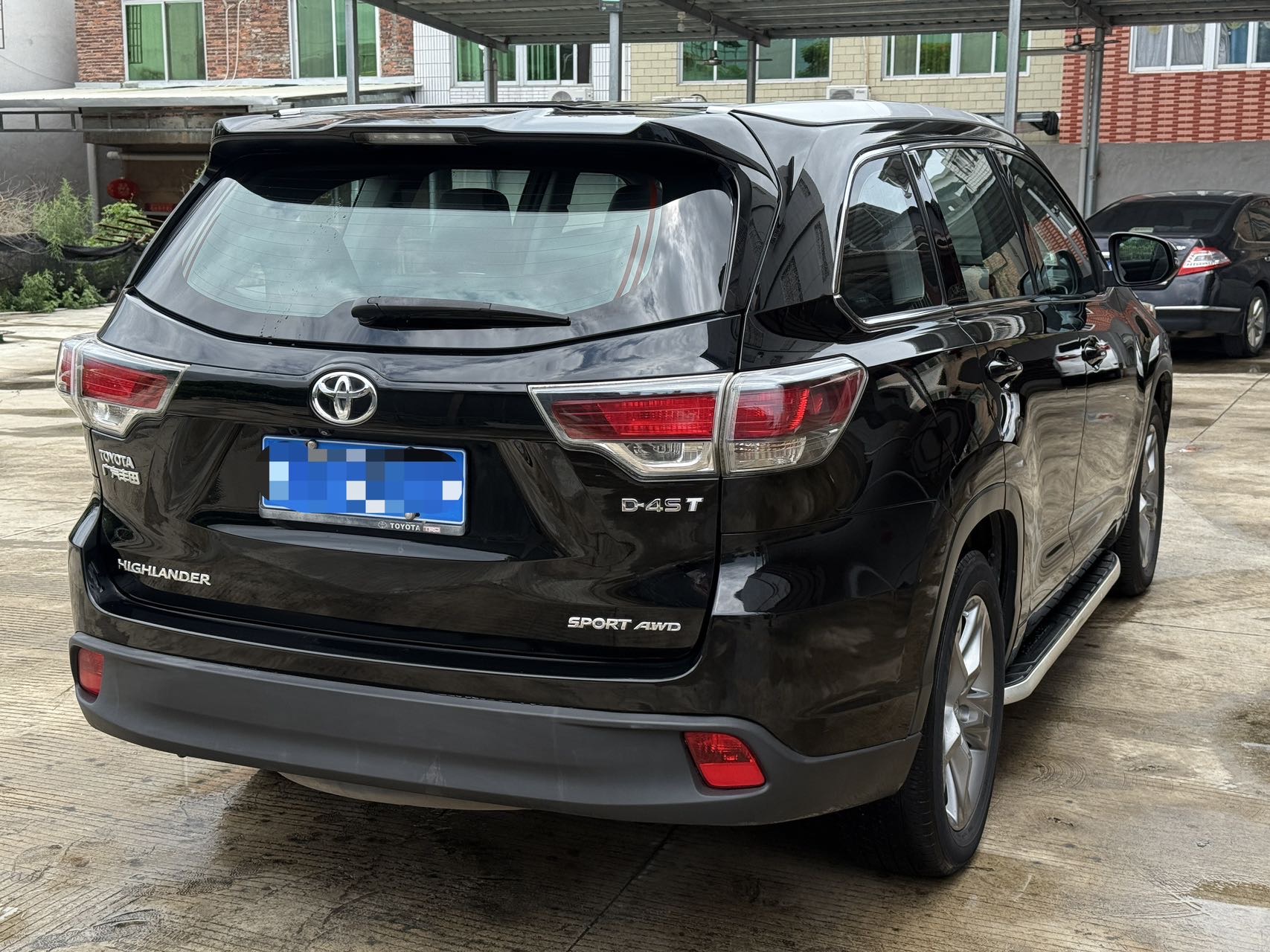 Toyota 2015 Highlander 2.0T 4WD Luxury 7-Seater