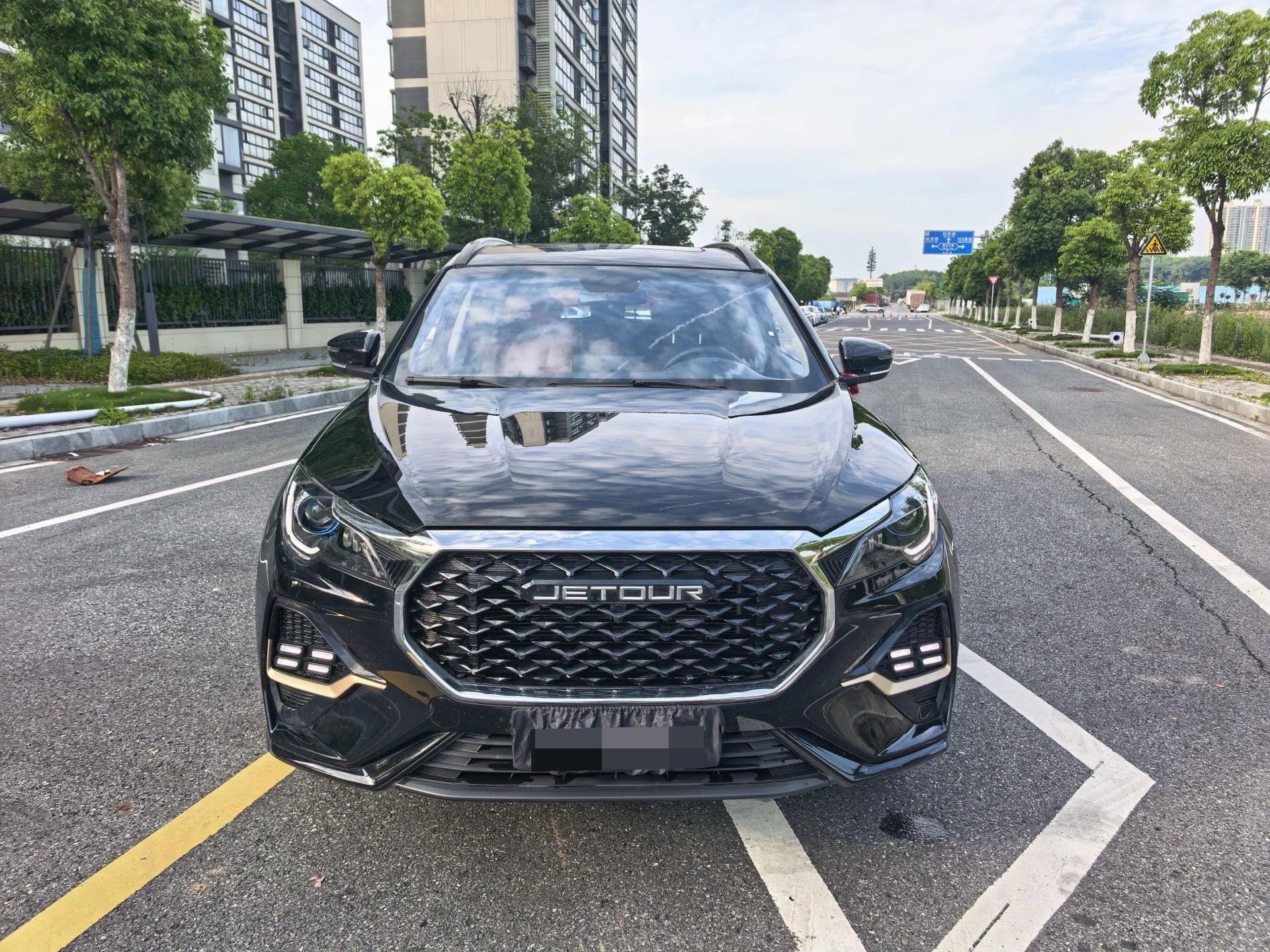 JETOUR 2025 X70 1.5T Beyond Edition 5-Seater