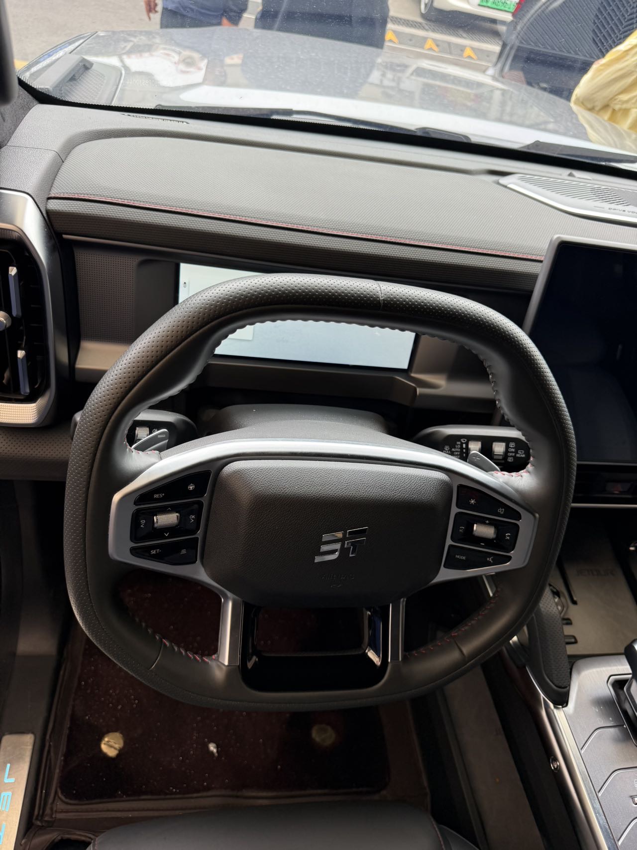 JETOUR 2023 Traveler 2.0T 4WD Cross PRO+
