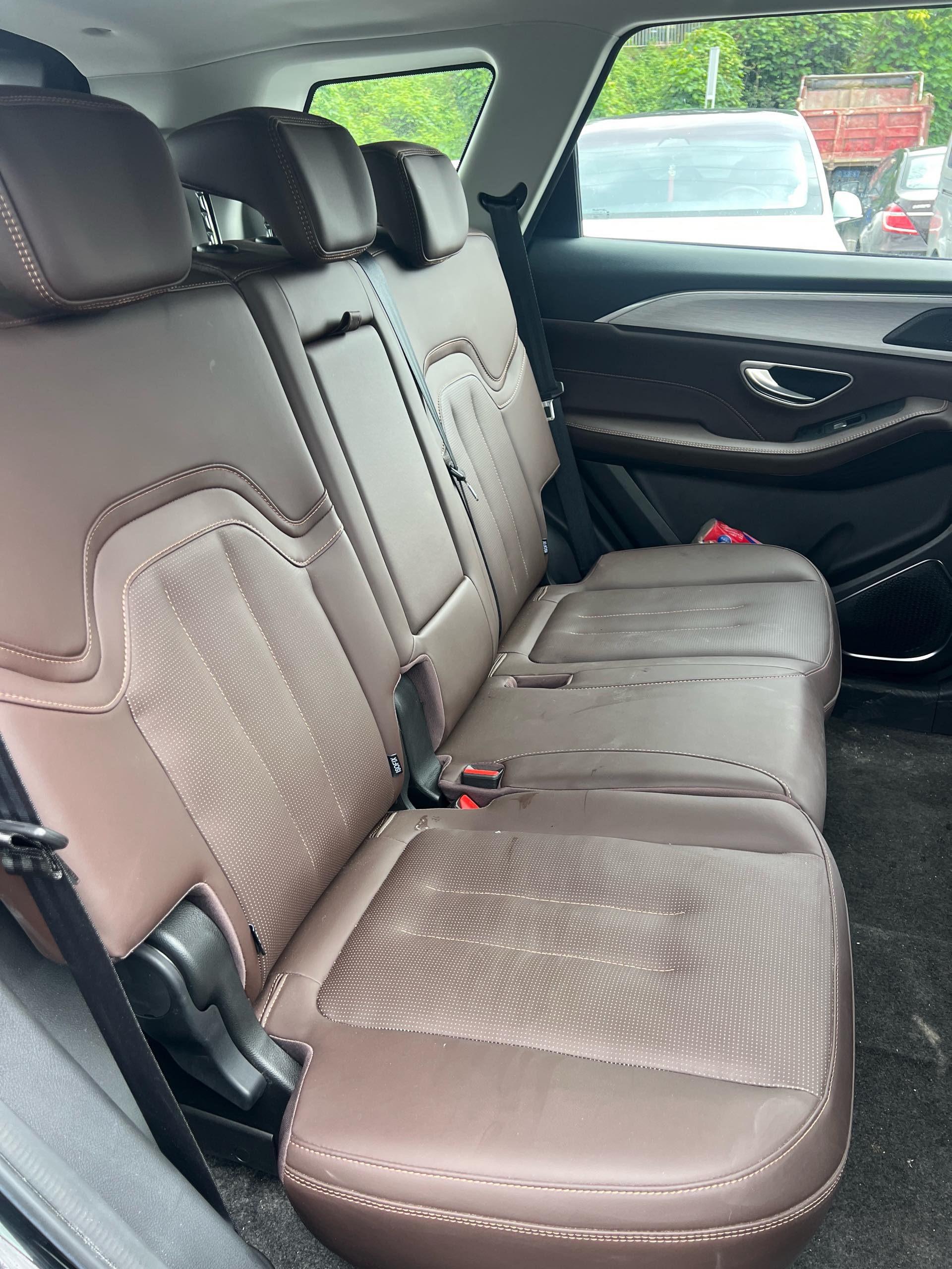 JETOUR 2023 X95 1.6T Era Edition 7-Seater