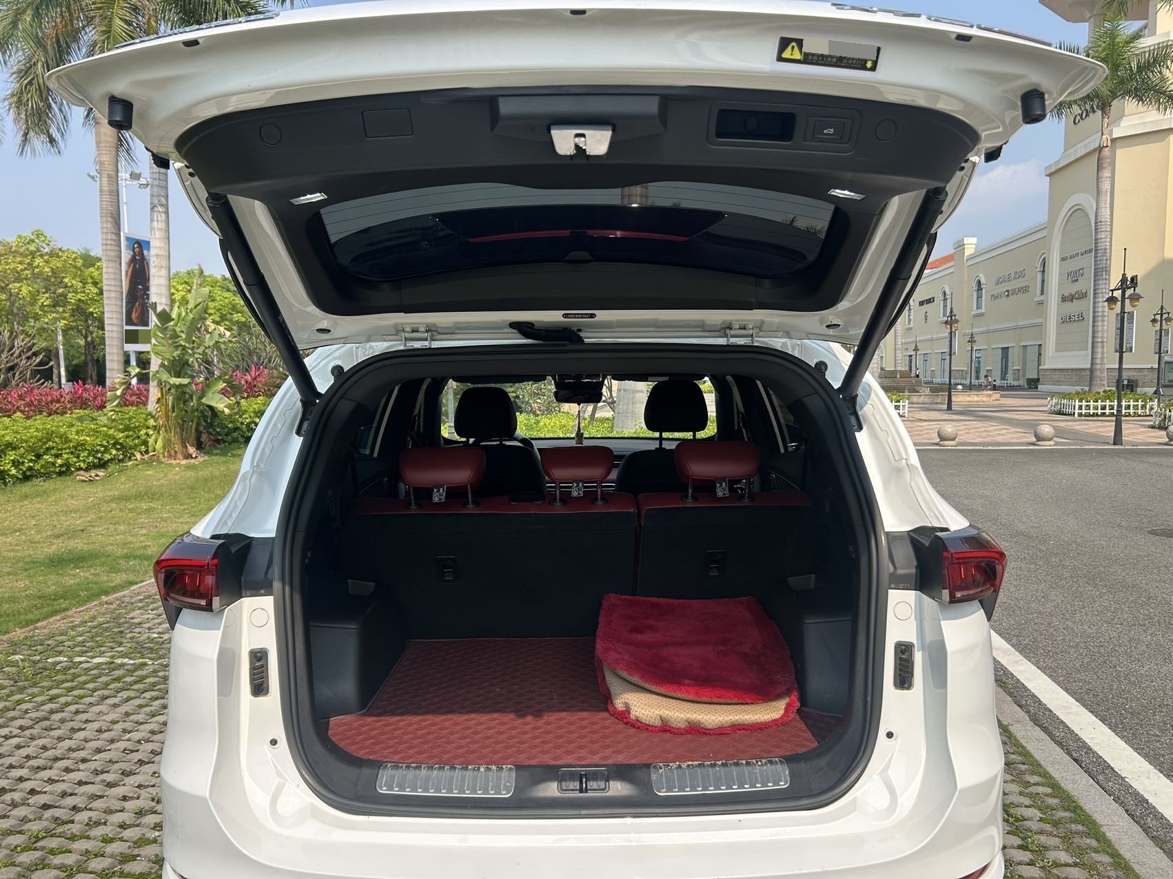 捷途 2023款 X70 PLUS 1.6T 强者PRO5座