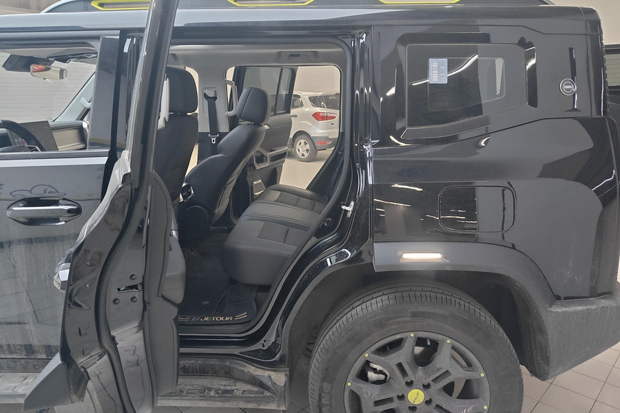 JETOUR 2023 Traveler 2.0T 4WD Cross PRO