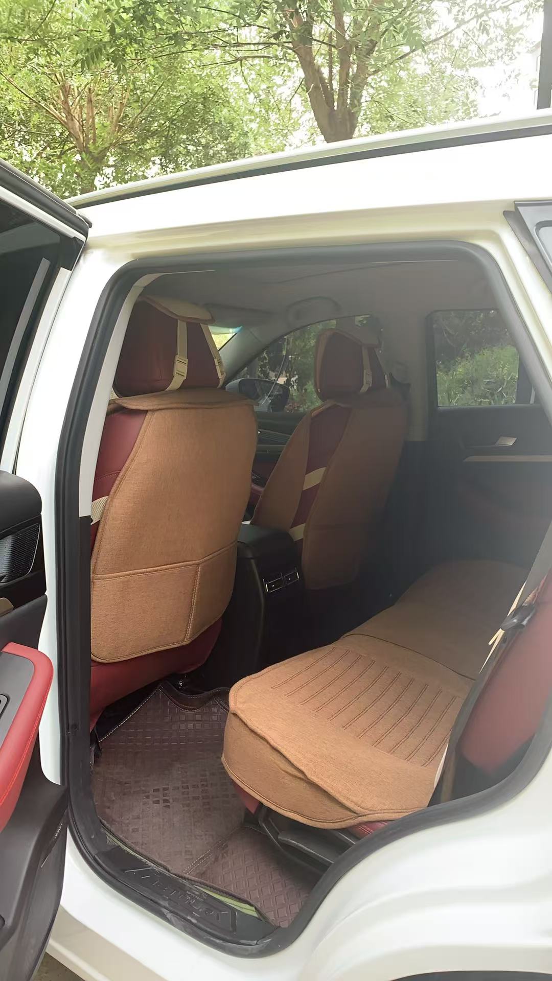 JETOUR 2024 X70 1.5T Glory PRO 7-Seater