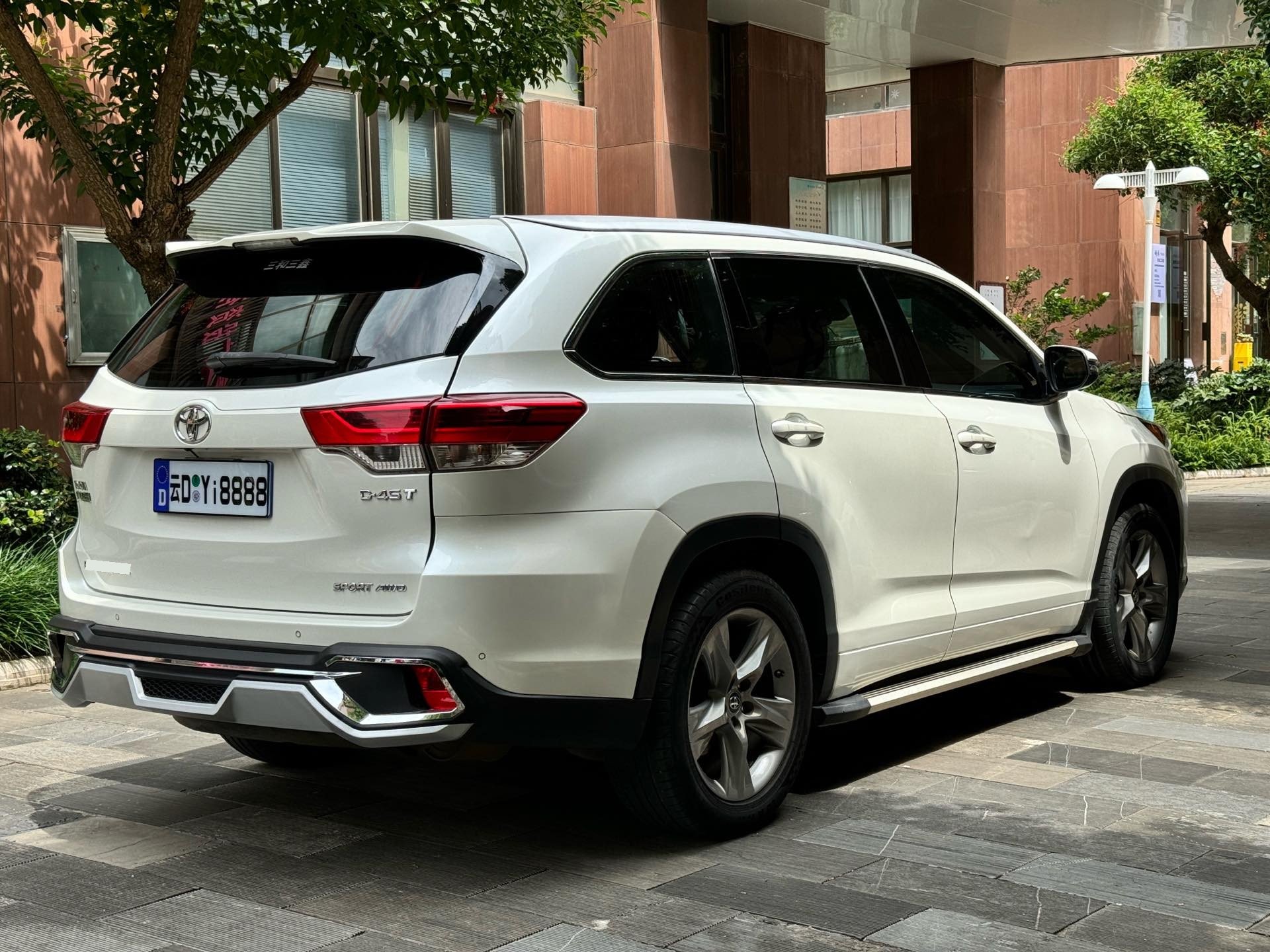 Toyota 2018 Highlander 2.0T 4WD Luxury 7-Seater
