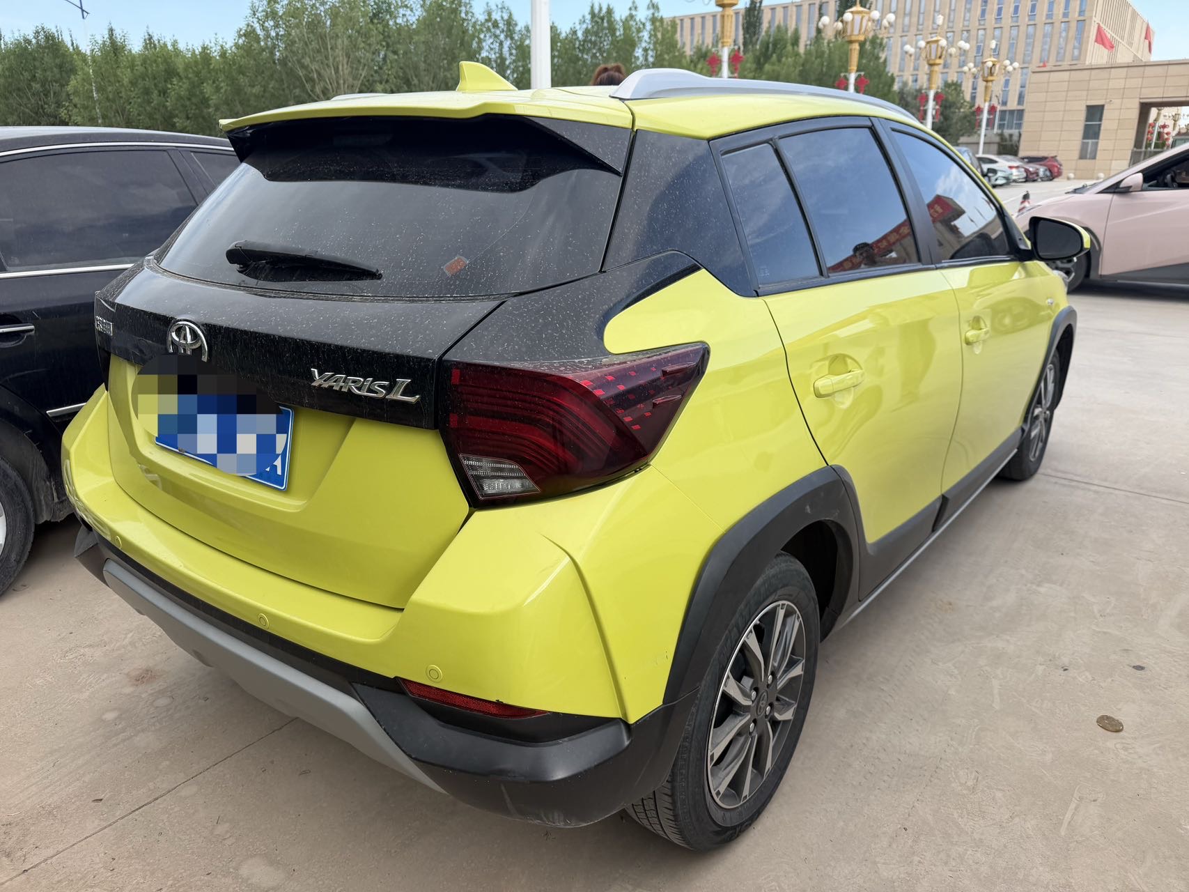 丰田 雅力士 2021款 YARiS L 致炫 X 1.5 无级 豪华版