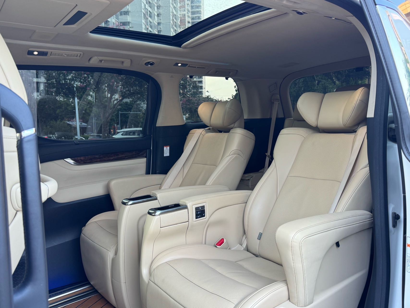 Toyota Alphard (Import) 2018 Alphard 3.5 Luxury (Facelift)