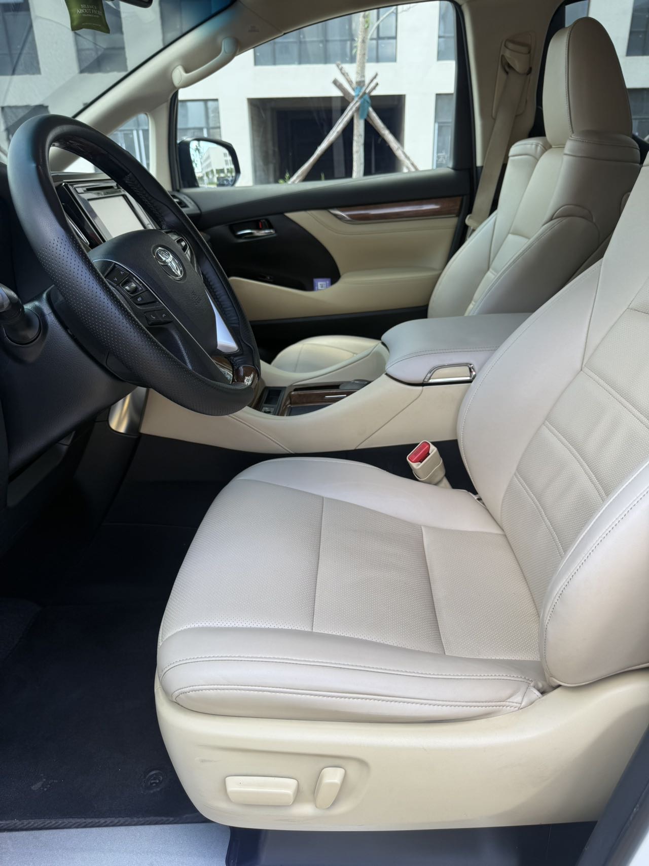 Toyota Alphard (Import) 2015 Alphard 3.5 Premium