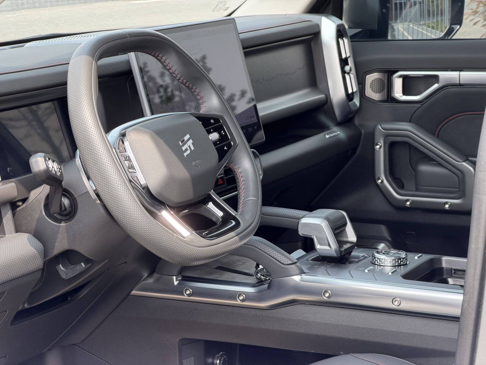 JETOUR 2023 Traveler 2.0T 4WD Cross PRO