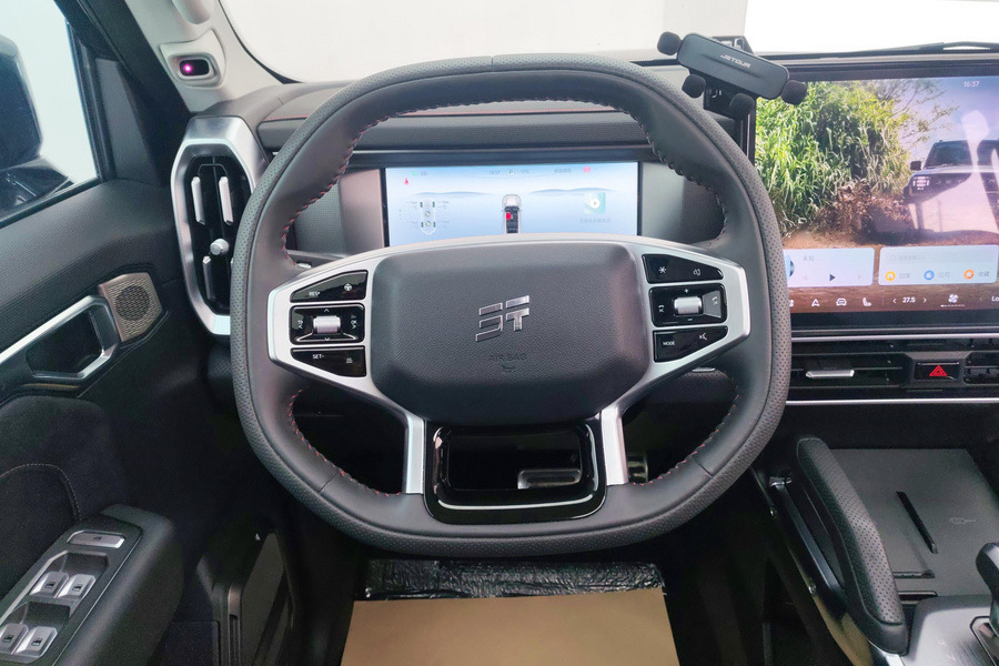 JETOUR 2023 Traveler 2.0T 4WD Conquest