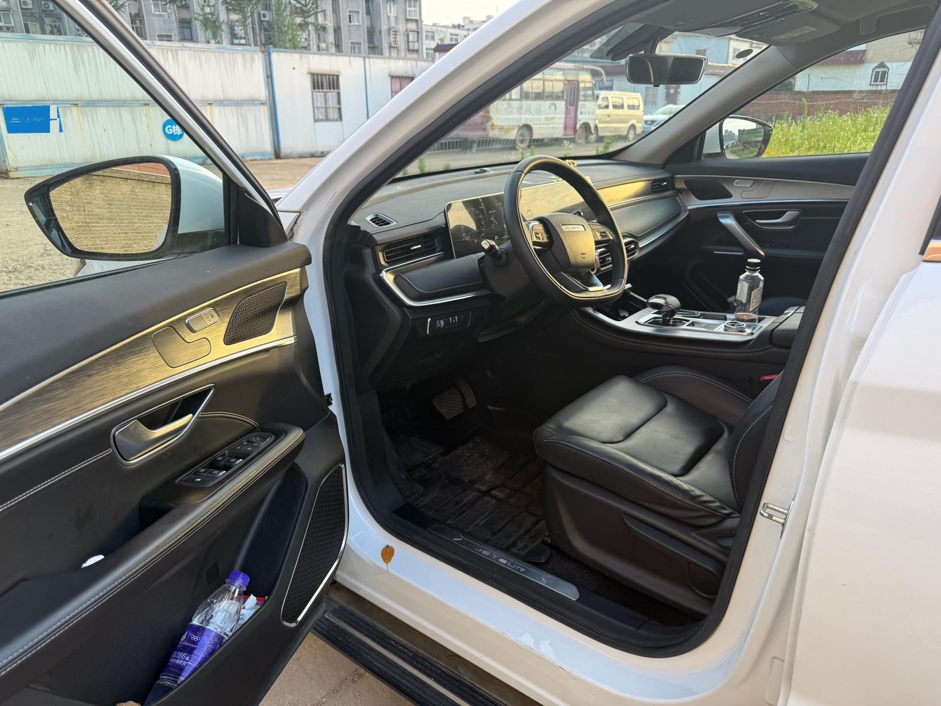 JETOUR 2023 X70 PRO 1.5T Comfort 7-Seater
