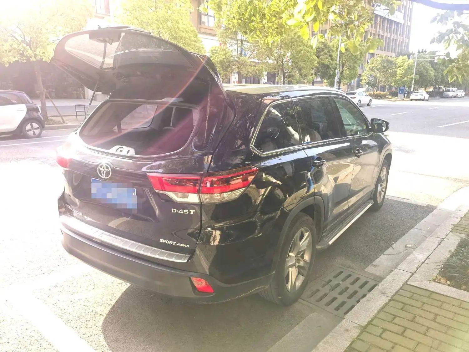 Toyota 2019 Highlander 2.0T 4WD Premium 7-Seater