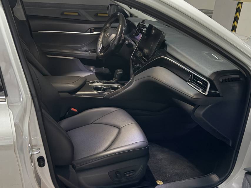 Toyota 2023 Camry Hybrid 2.5HG CVT Luxury Edition