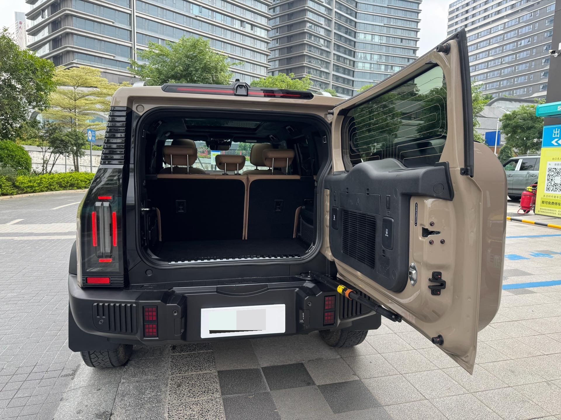JETOUR 2023 Traveler 2.0T 4WD Cross PRO+
