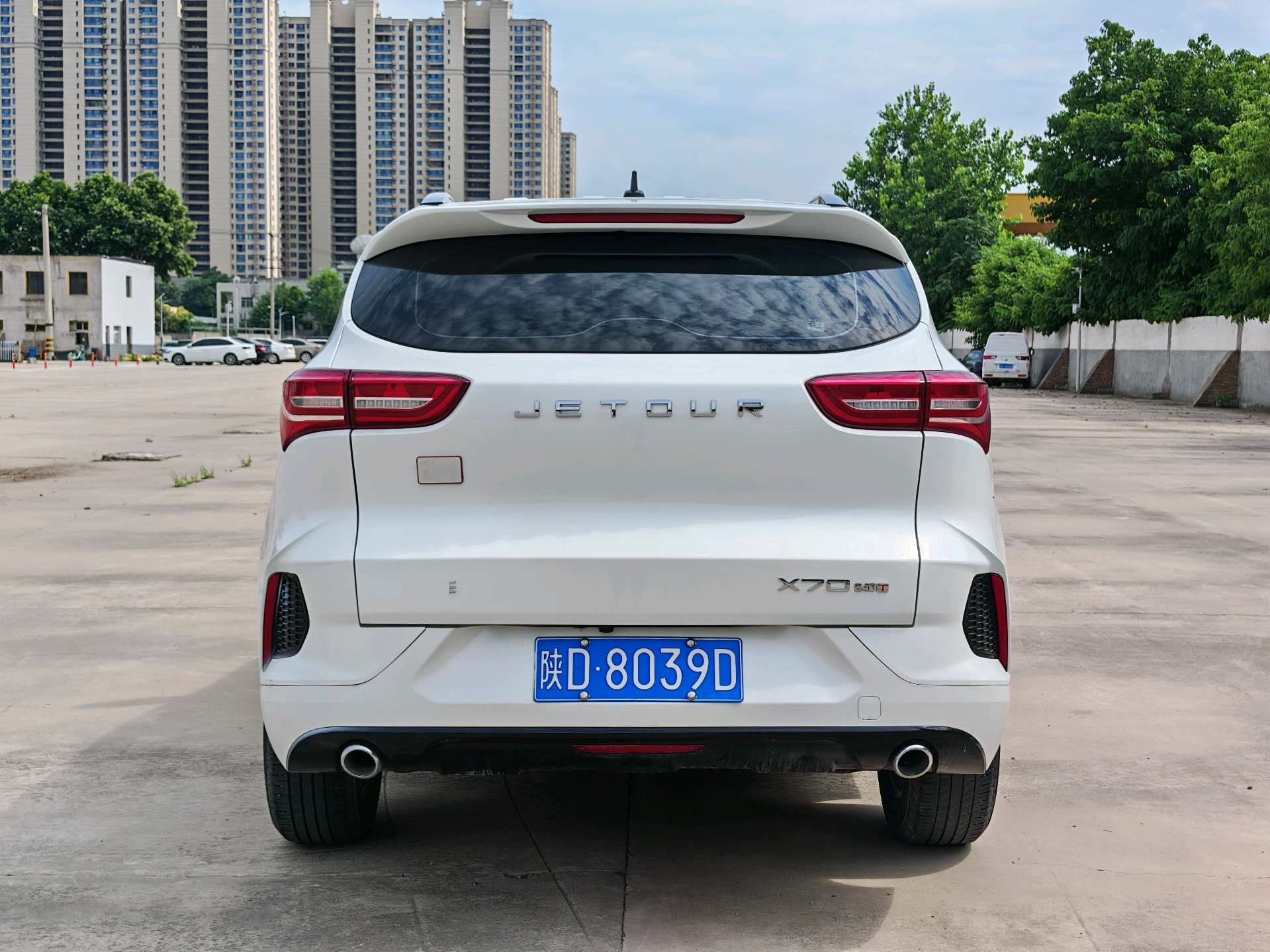 捷途 2020款 X70 1.5T 畅行版5座