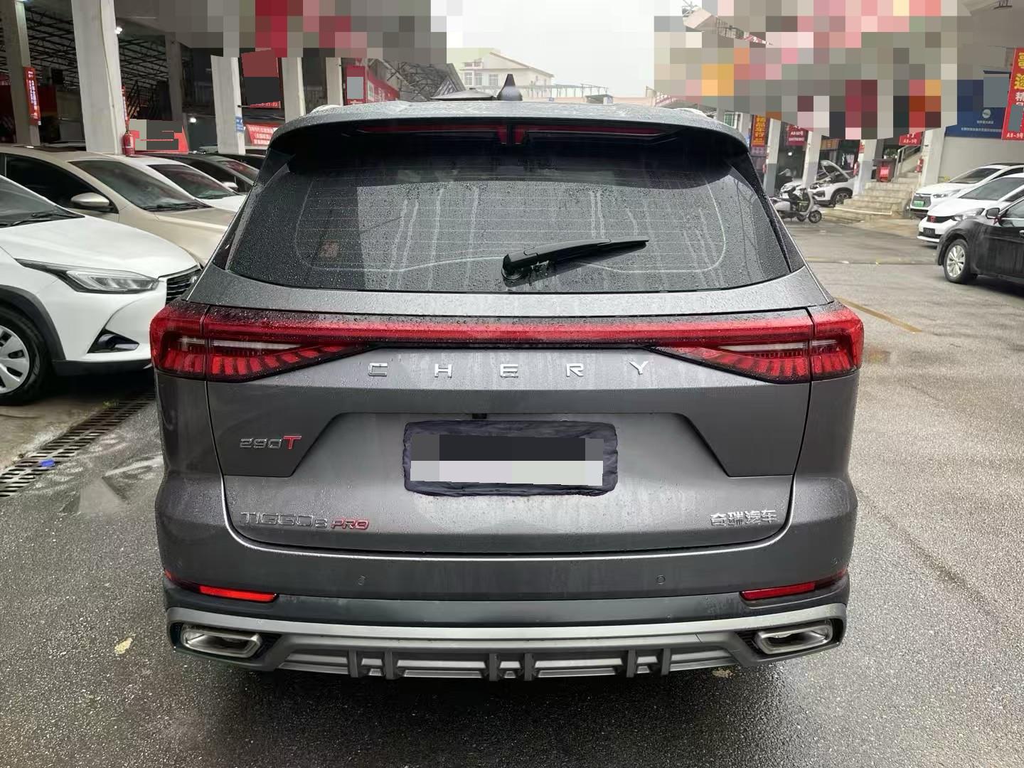 奇瑞 2022款 瑞虎8 PRO 1.6T 290T 两驱深空版7座