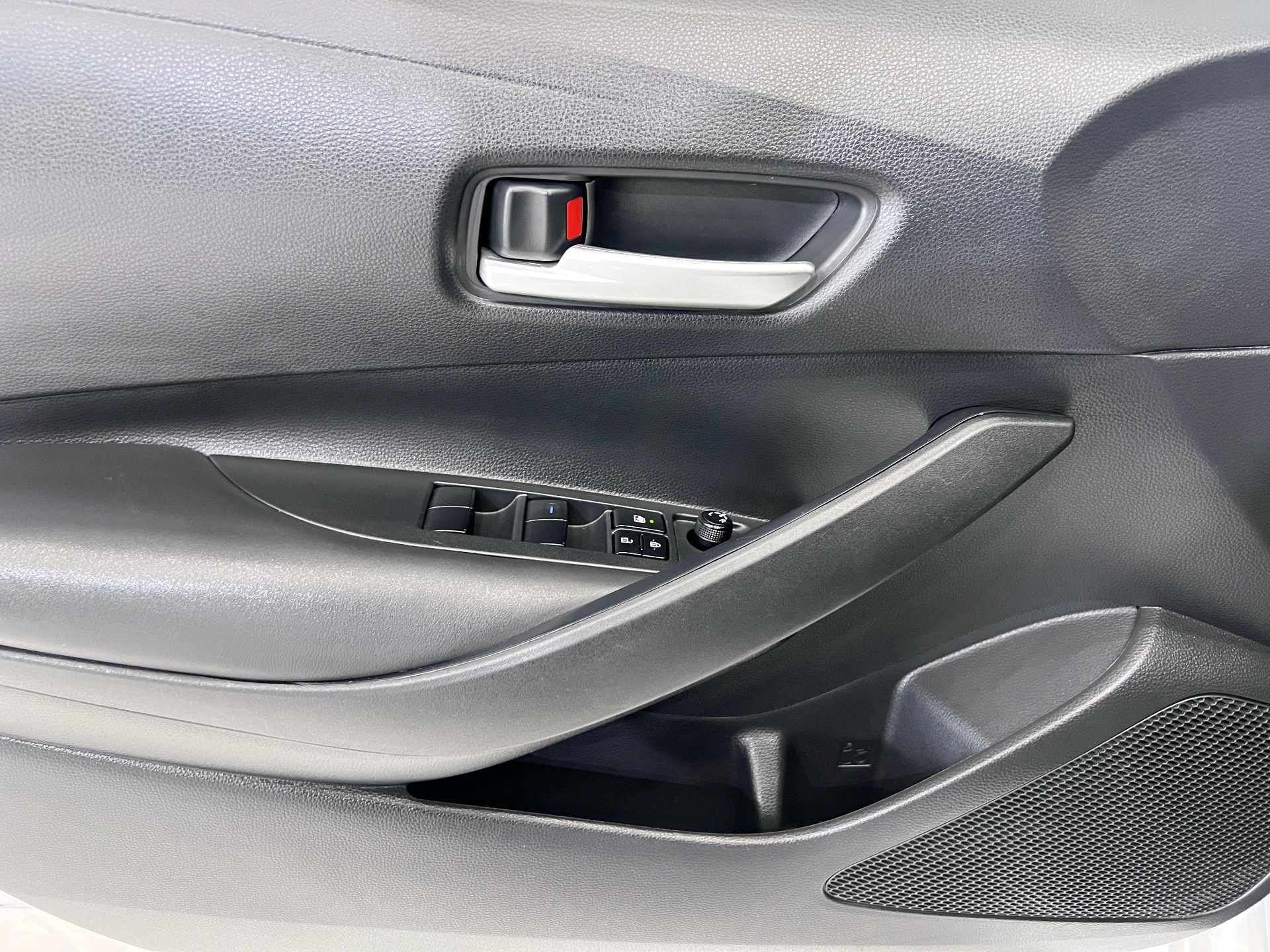 Toyota 2022 Levin 1.5 CVT TNGA Advance Edition