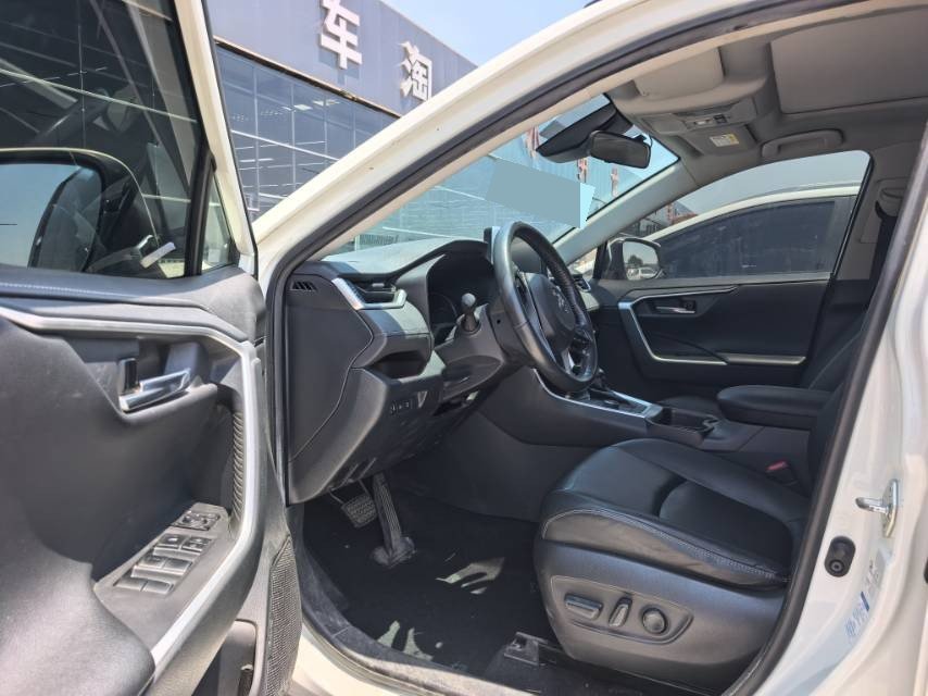 Toyota 2021 RAV4 2.0 CVT 4WD Premium