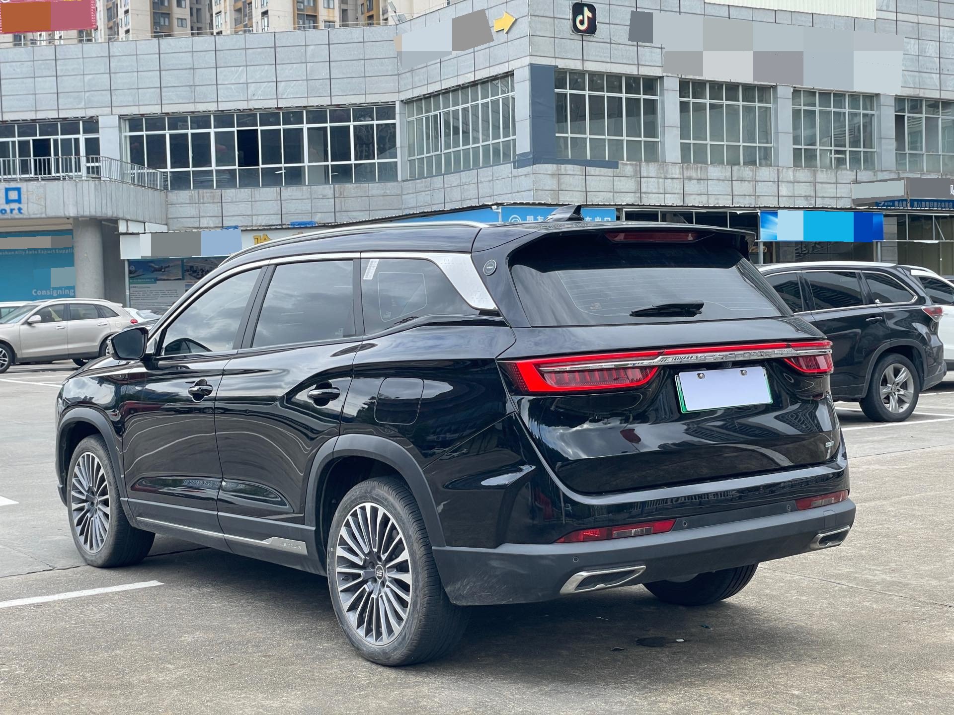 JETOUR 2023 Shanhai L9 1.5TD Pro 7-Seater