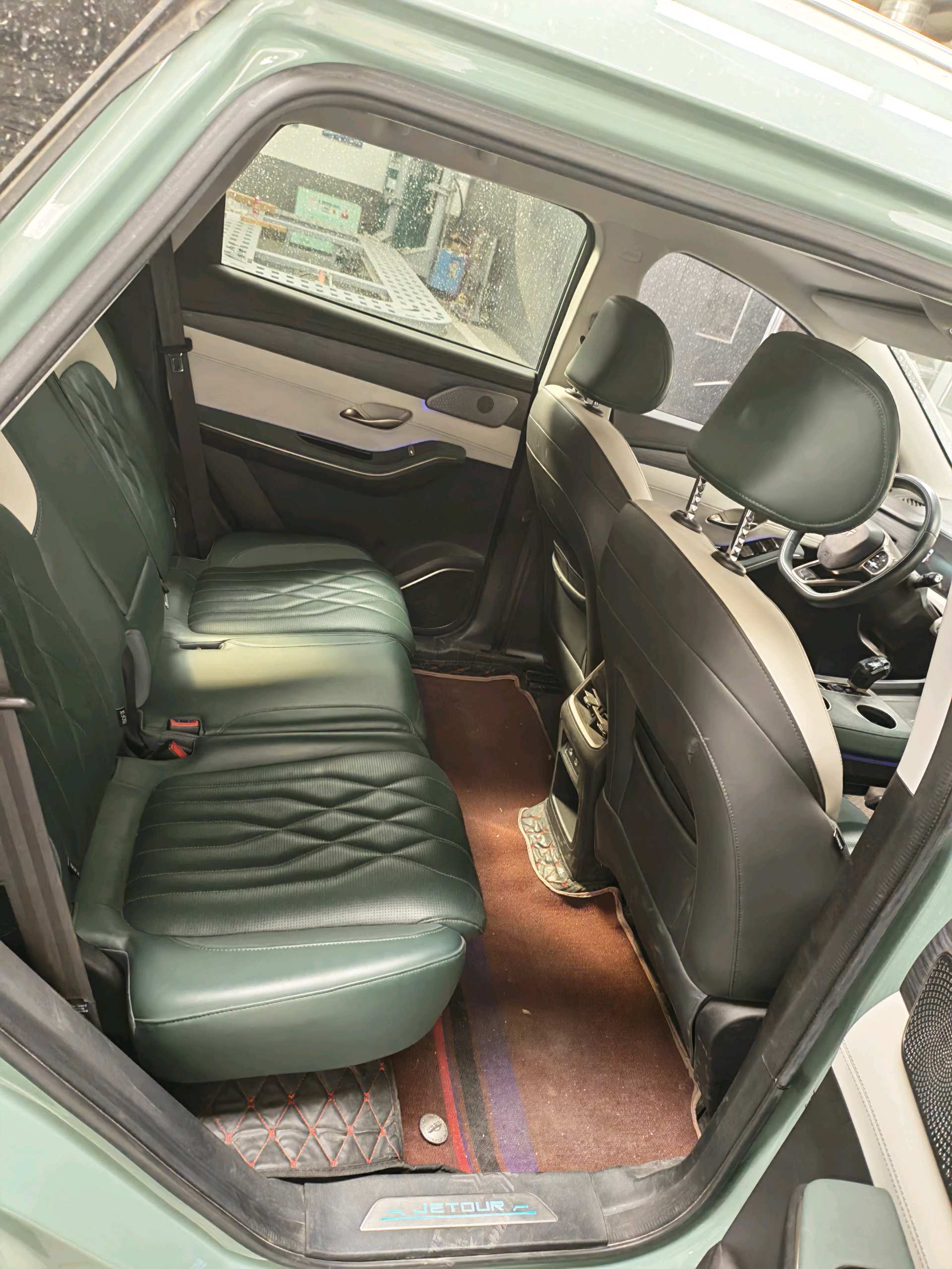 JETOUR 2023 Shanhai L9 1.5TD Max 7-Seater