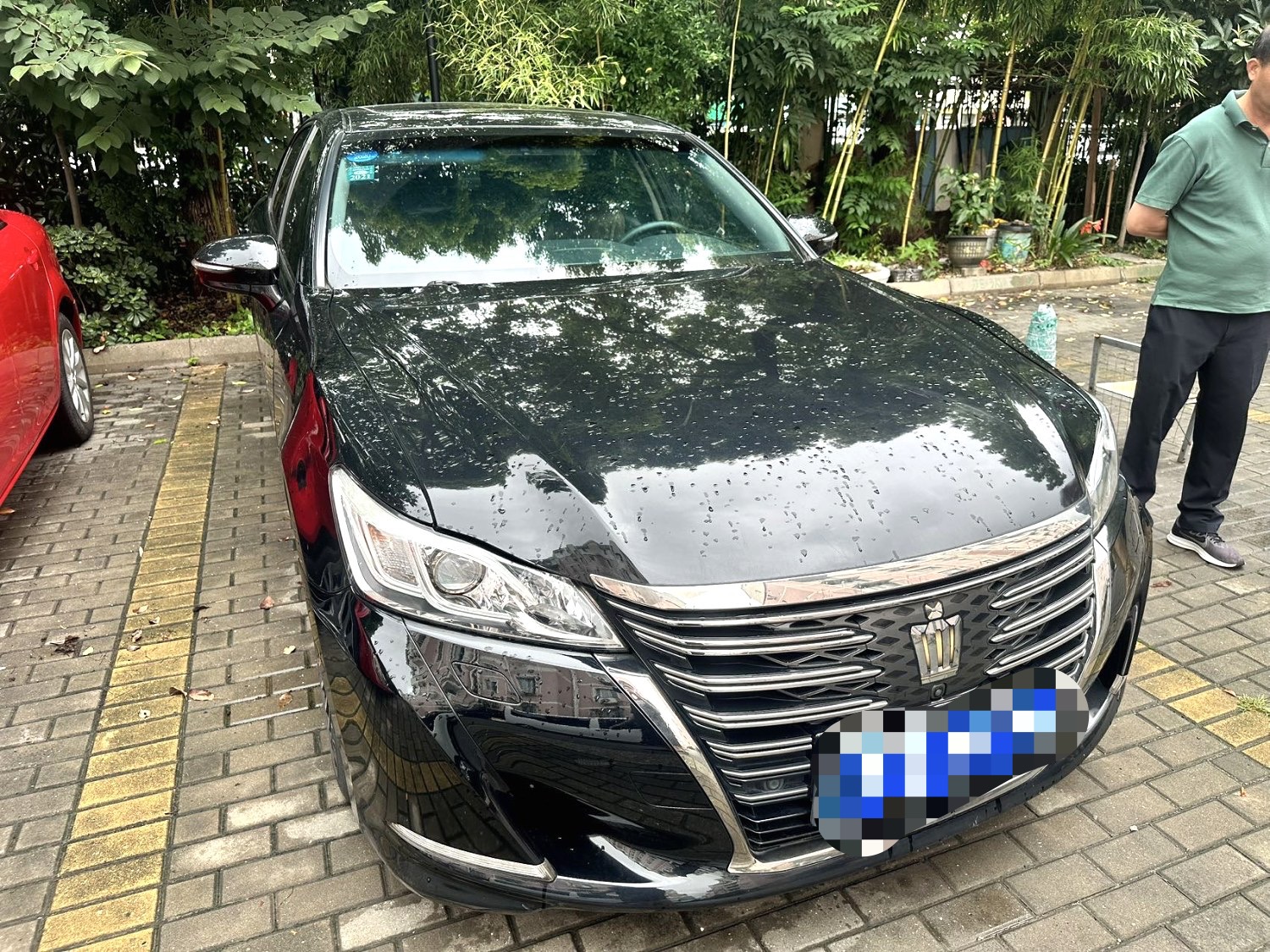 Toyota 2018 Crown 2.0T Sport