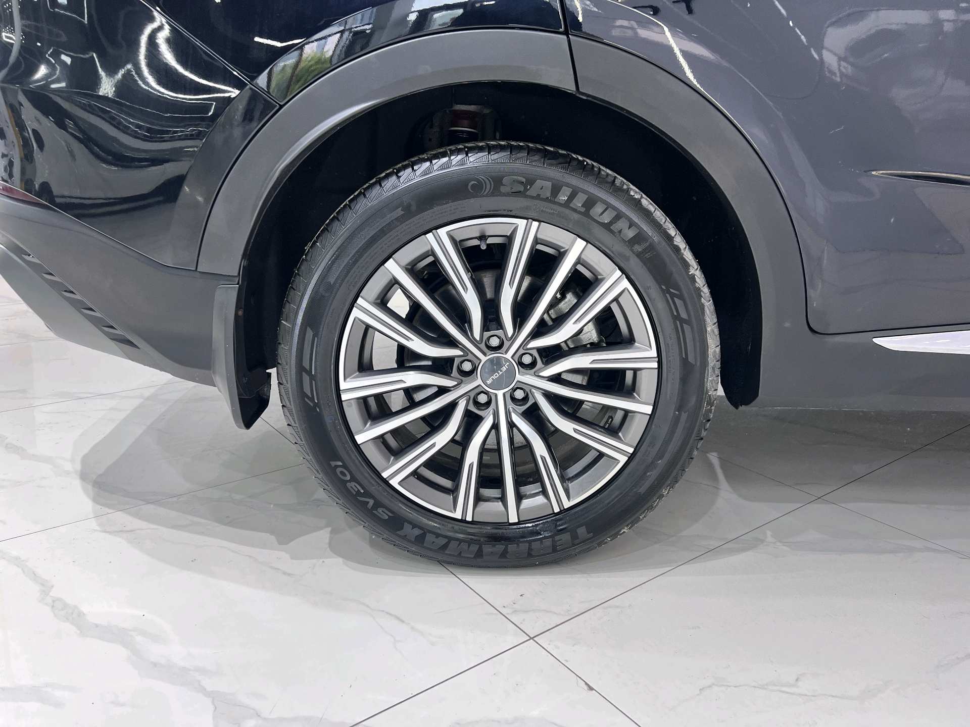 JETOUR 2023 X70 PLUS 1.5T Yongzhe PLUS 7-Seater