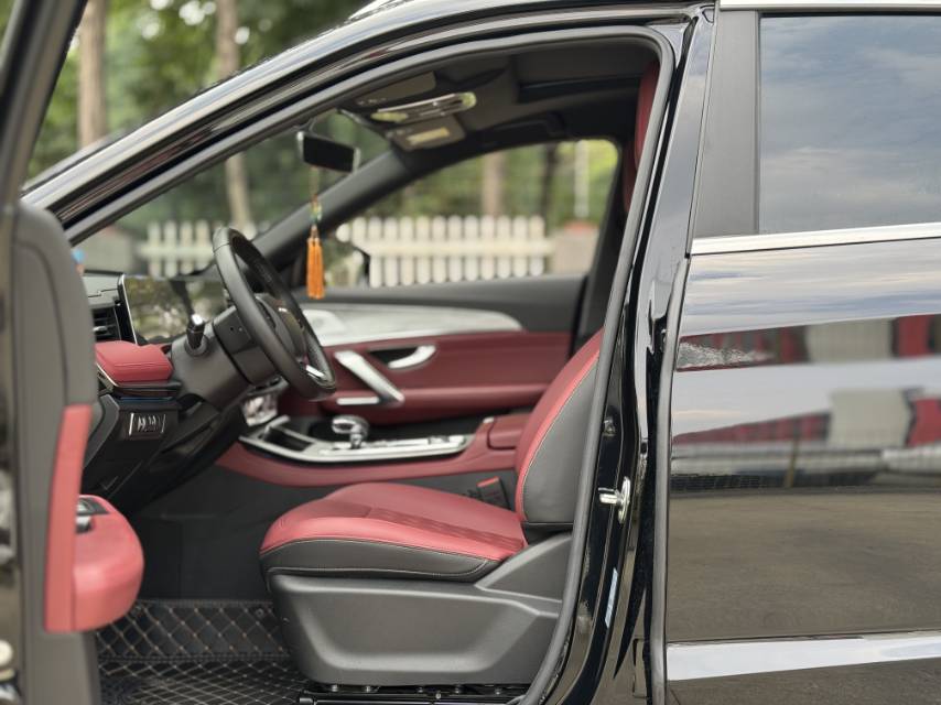 JETOUR 2024 X70 PLUS 1.5T Champion MAX 7-Seater