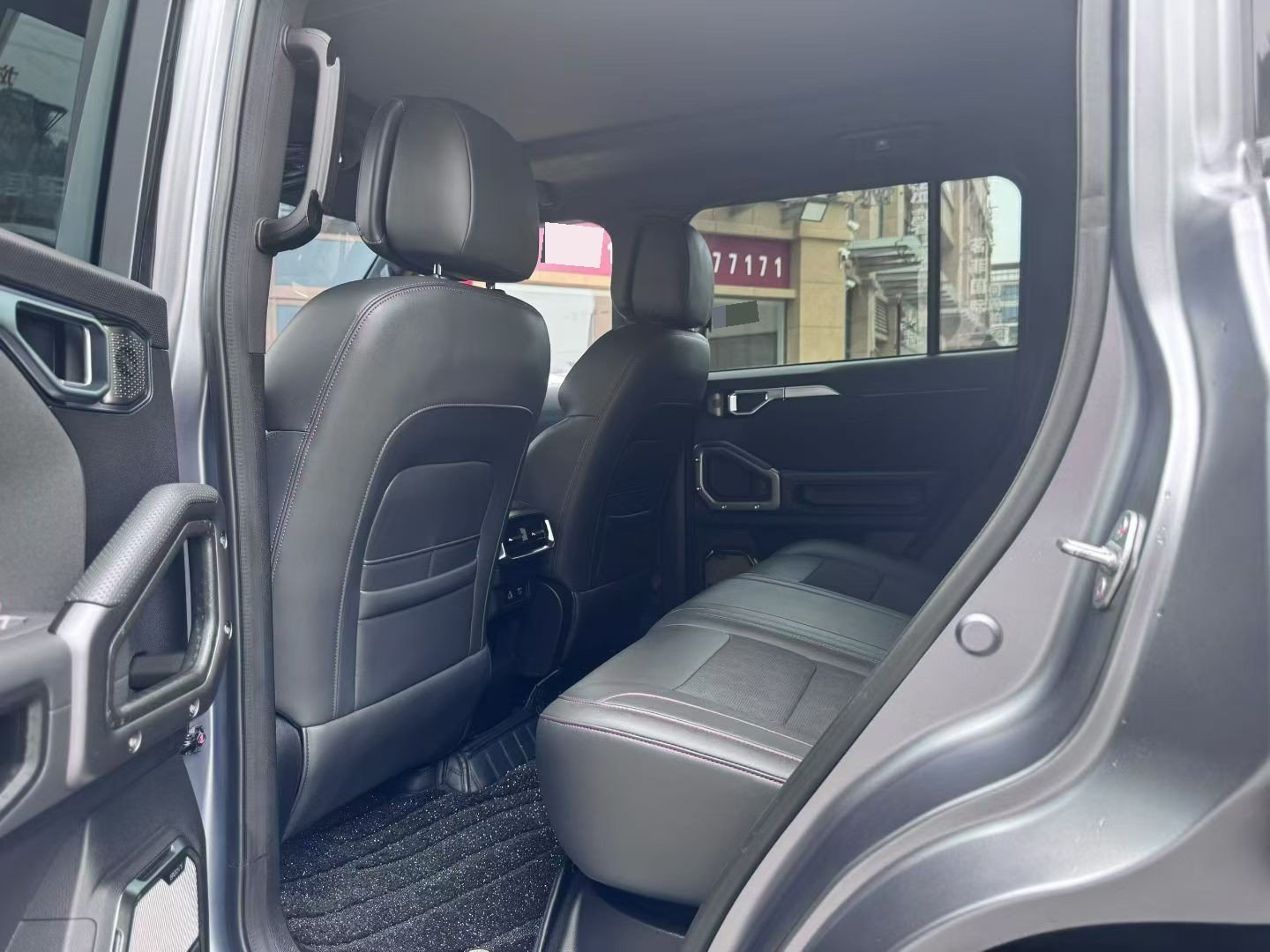 JETOUR 2023 Traveler 2.0T 4WD Cross PRO