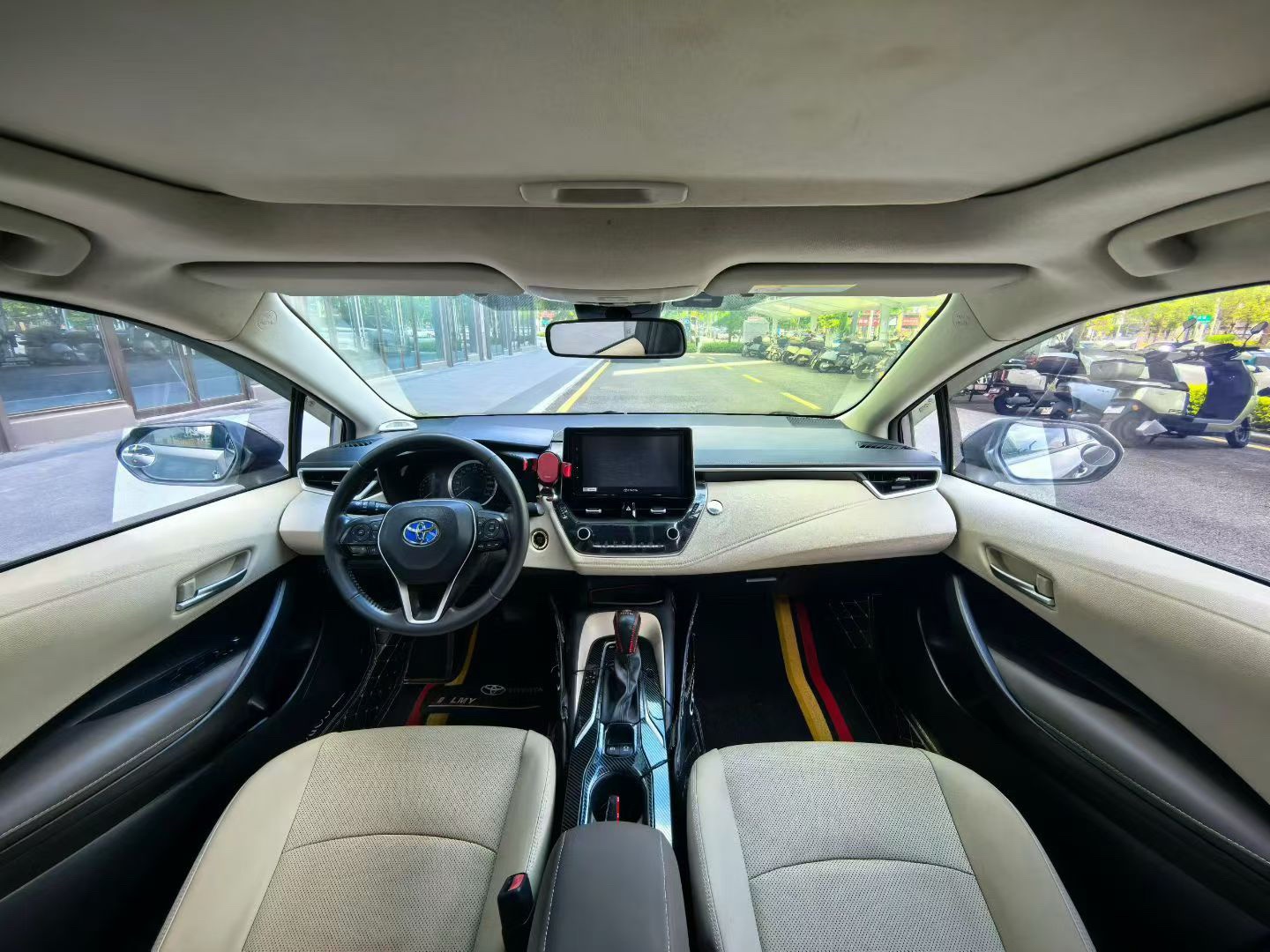 Toyota 2019 Corolla 1.2T CVT GL-i Luxury