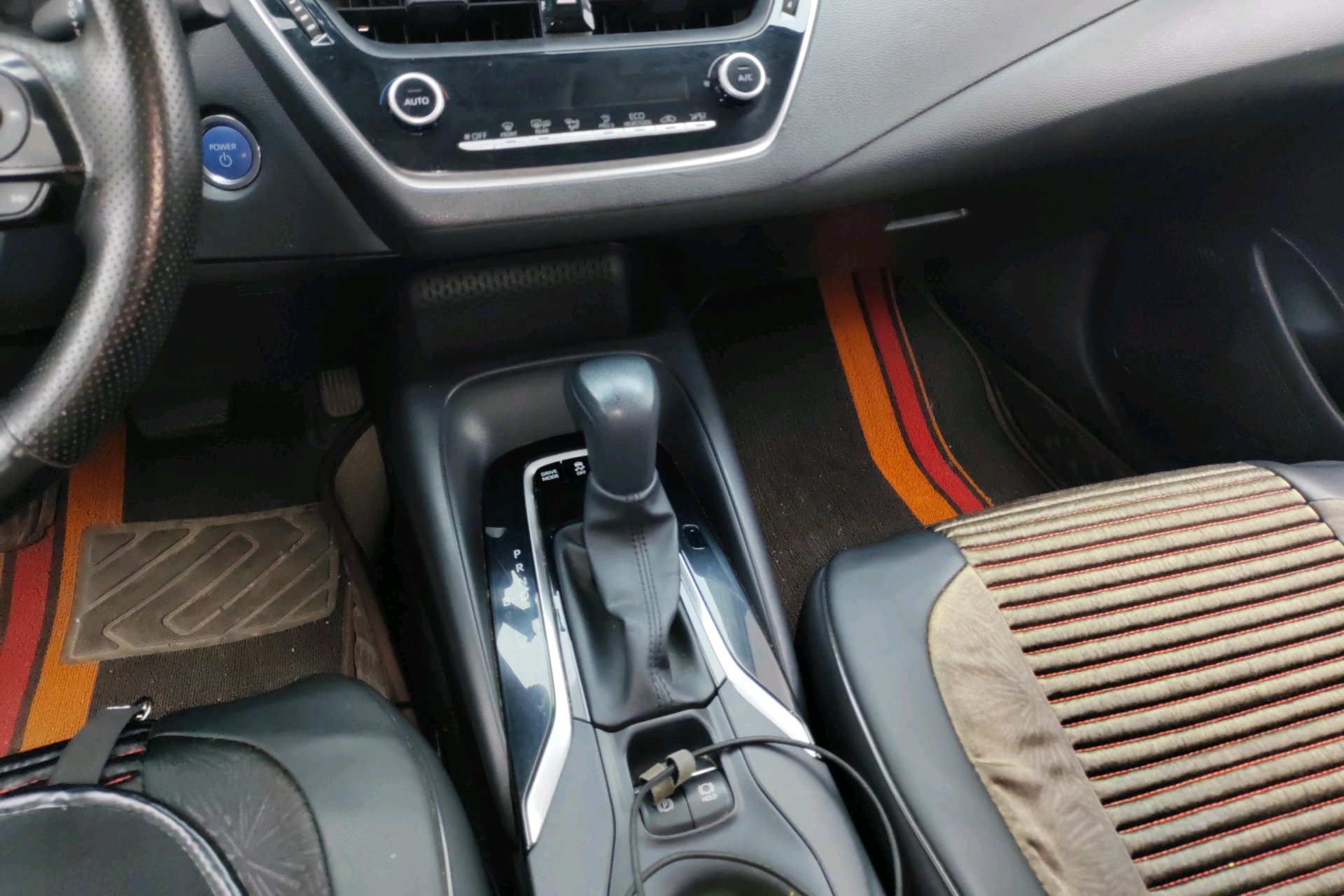 Toyota 2022 Corolla Twin Engine 1.8 CVT Pioneer Edition