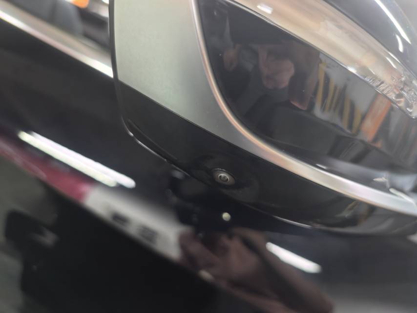 捷途 2023款 X70 PLUS 1.5T 勇者PLUS7座