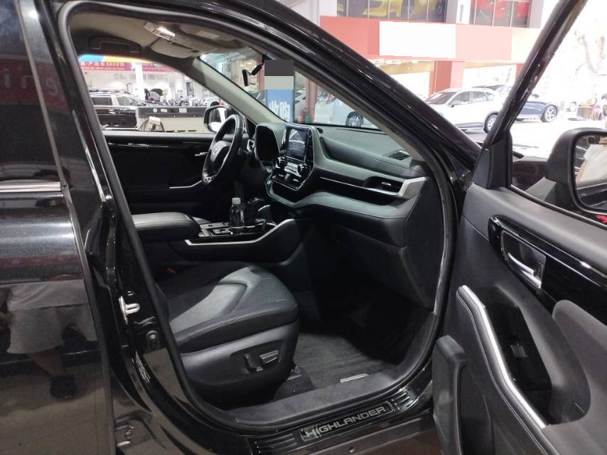 Toyota 2022 Highlander Hybrid 2.5 CVT 4WD Elite 7-Seater