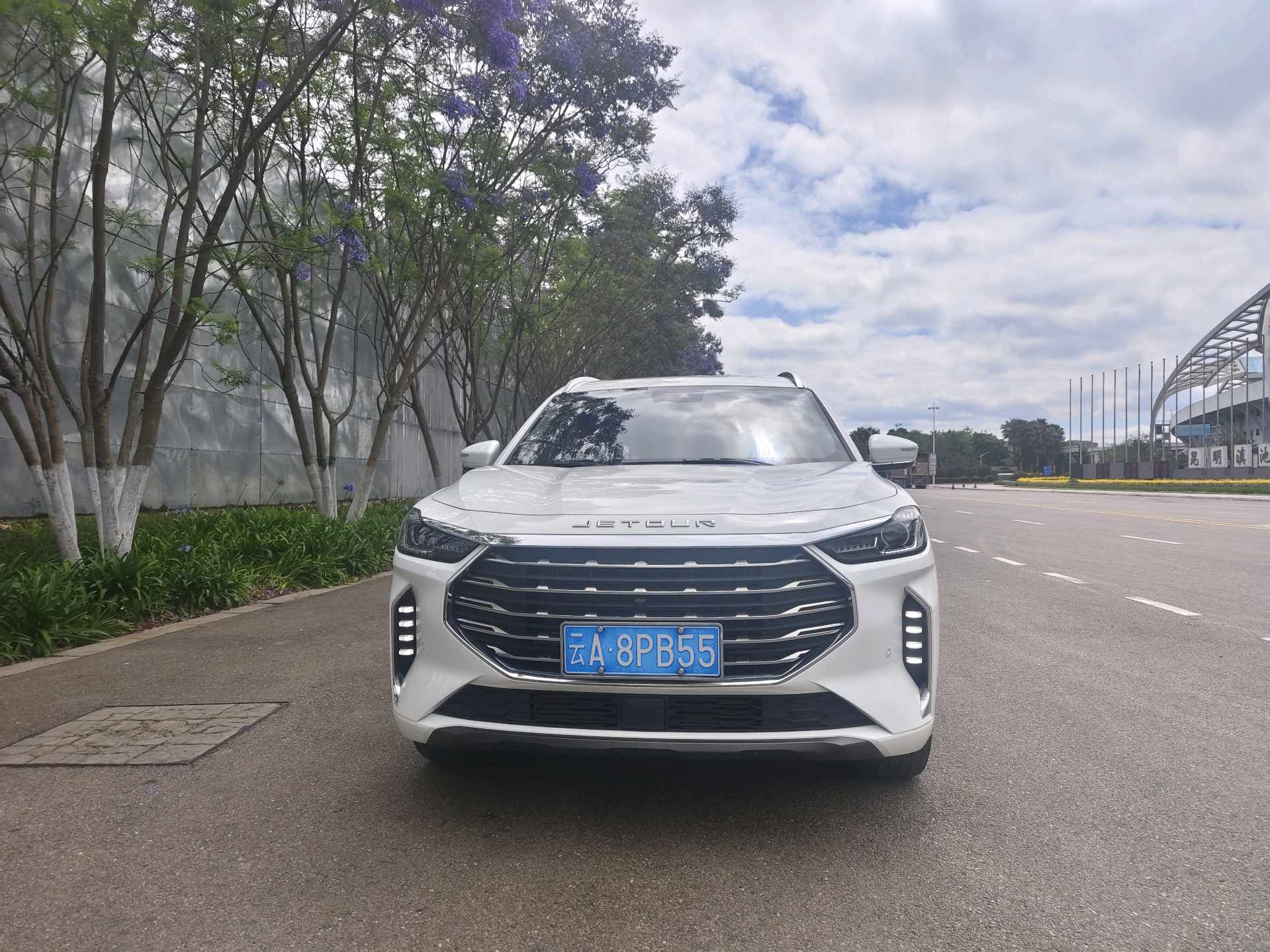 JETOUR 2021 X70 PLUS 1.6T Di 7-Seater