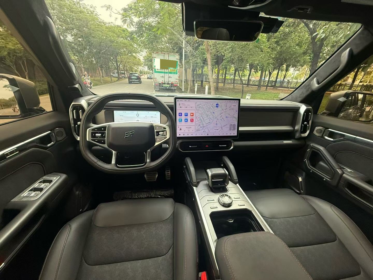 JETOUR 2024 Traveler 2.0T 4WD Silver Dragon Wings