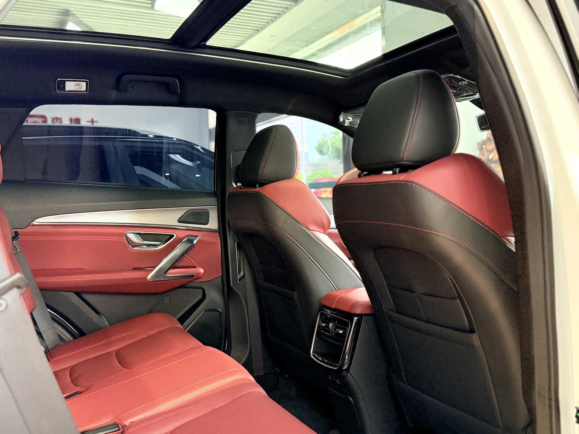 JETOUR 2023 X70 PLUS 1.6T Qiangzhe PLUS 5-Seater