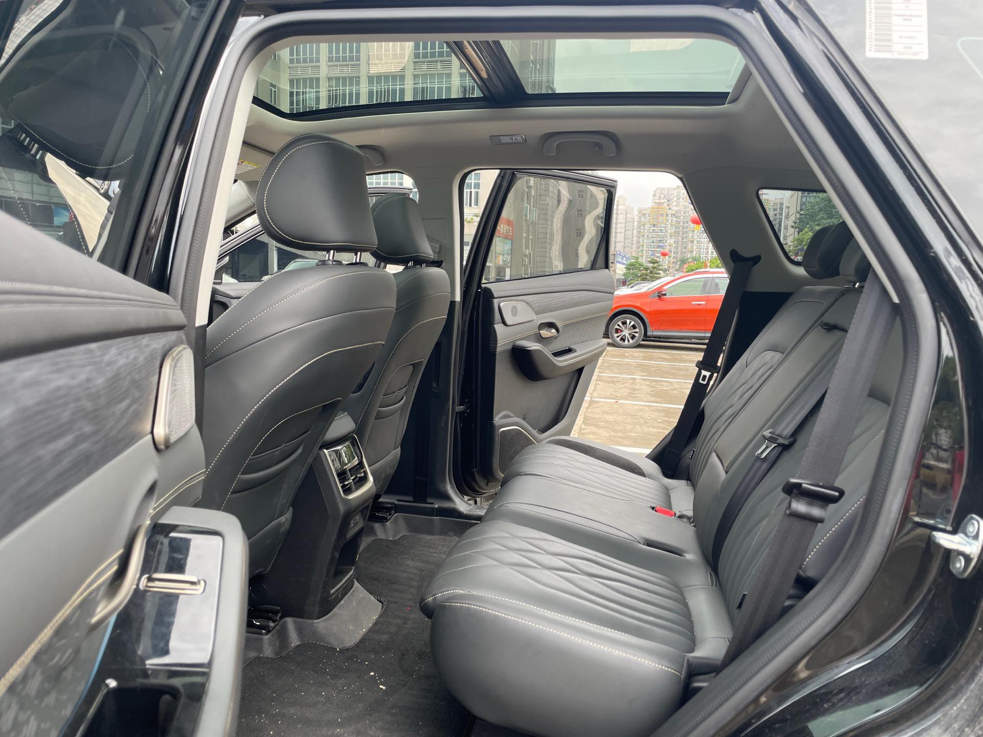 JETOUR 2023 Shanhai L9 1.5TD Pro 7-Seater