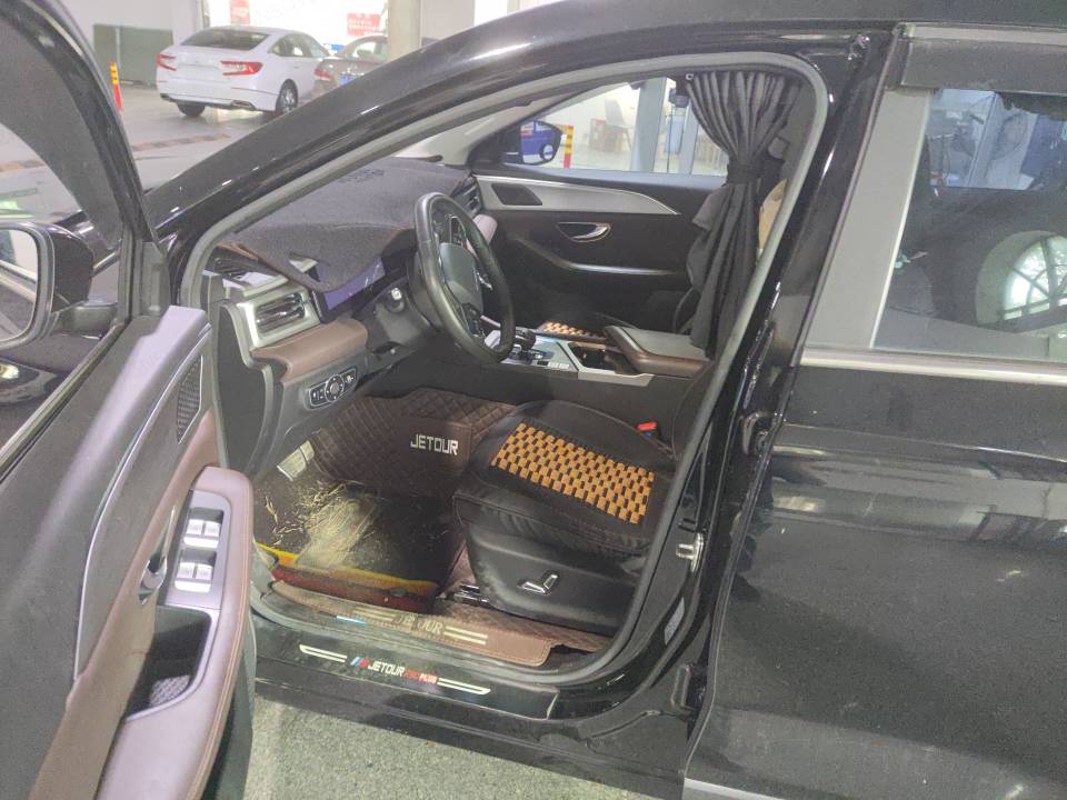 JETOUR 2023 X90 PLUS 1.6TD Flat+7 Seats