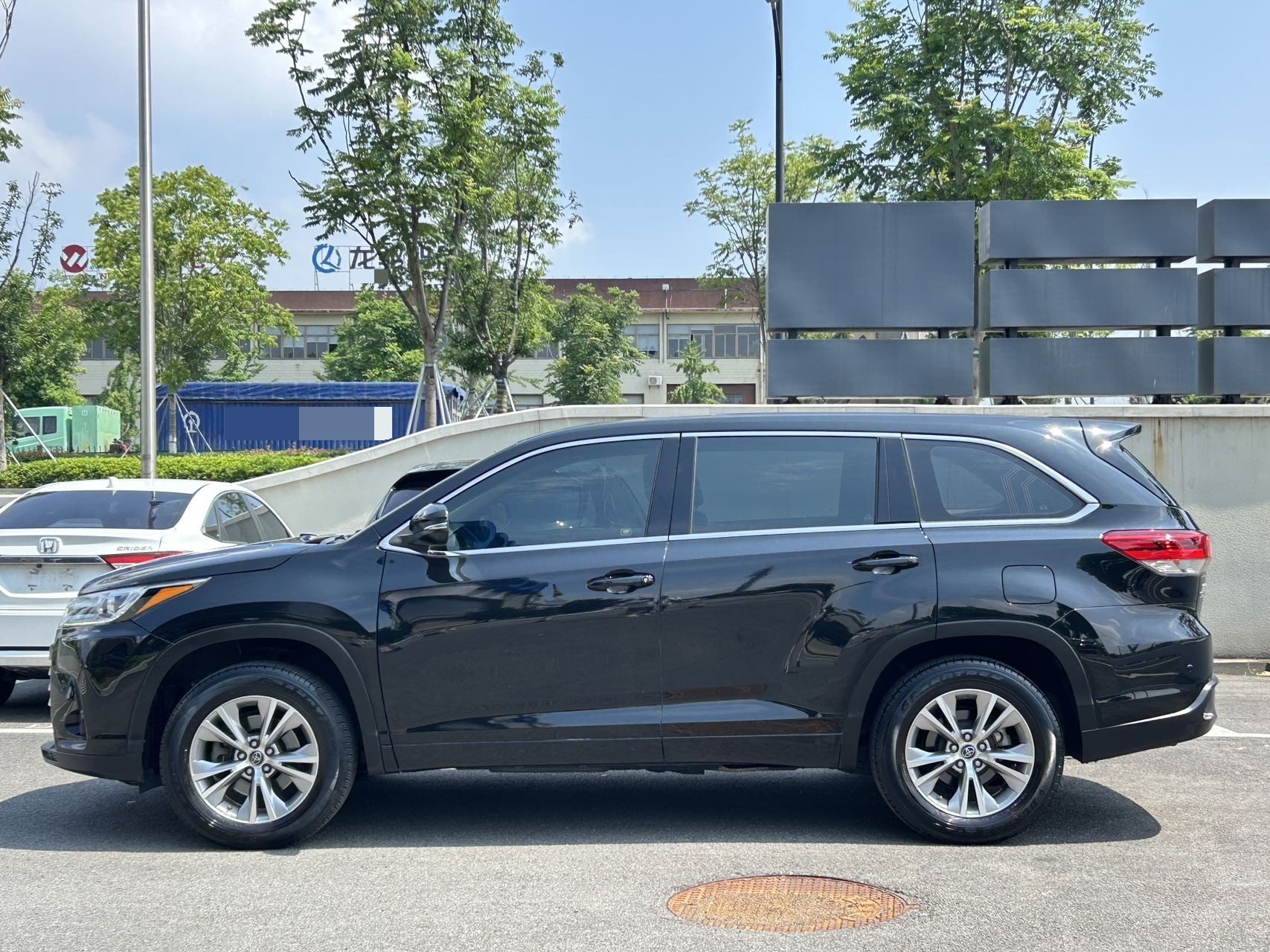 Toyota 2019 Highlander 2.0T 2WD Elite 7-Seater