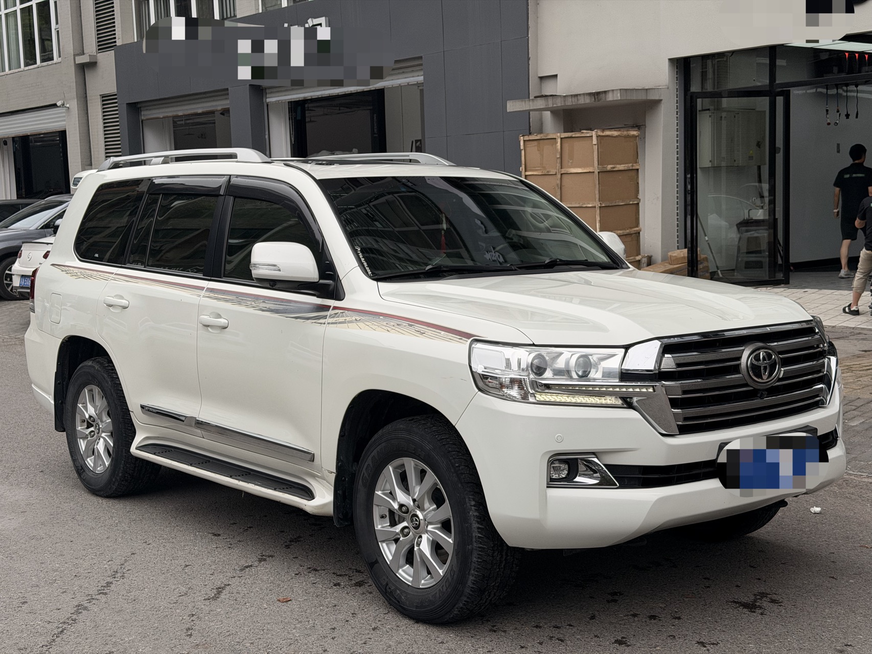 Toyota Land Cruiser (Import) 2019 Land Cruiser 4.0 GXR GT Middle East Version