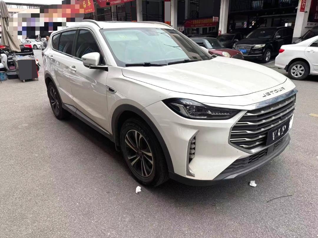 JETOUR 2021 X70 PLUS 1.5T Lin 7-Seater