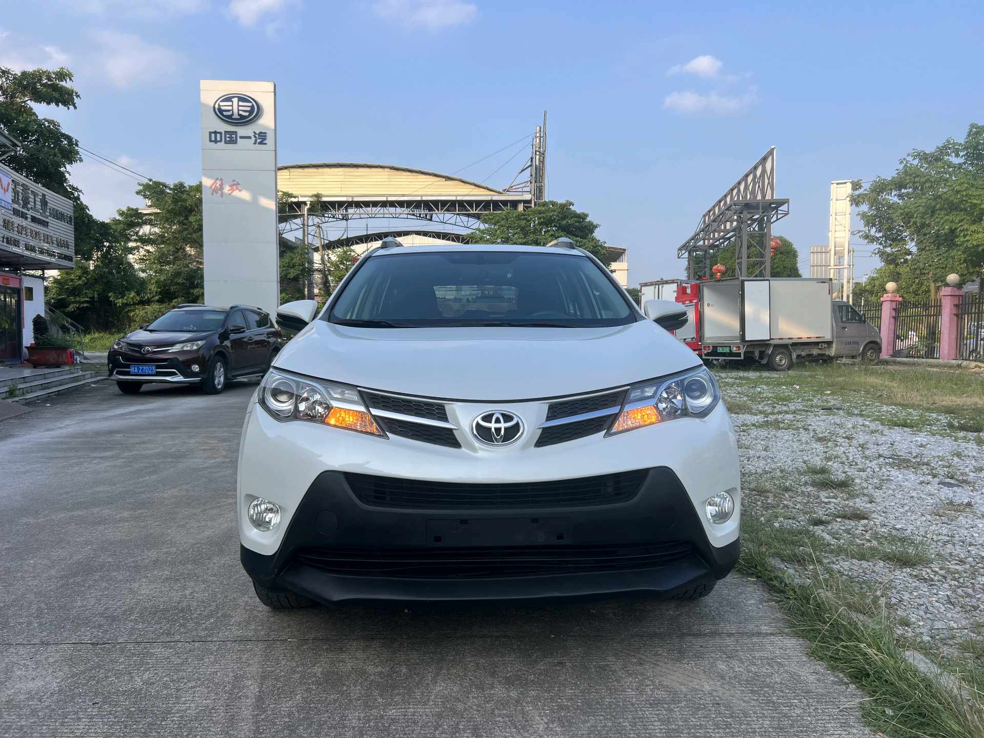 丰田 2015款 RAV4 2.0 无级 两驱风尚版