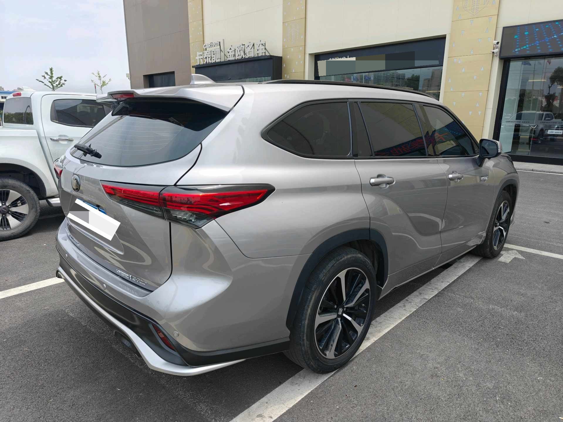 Toyota 2021 Crown Kluger 2.5 CVT 4WD Luxury