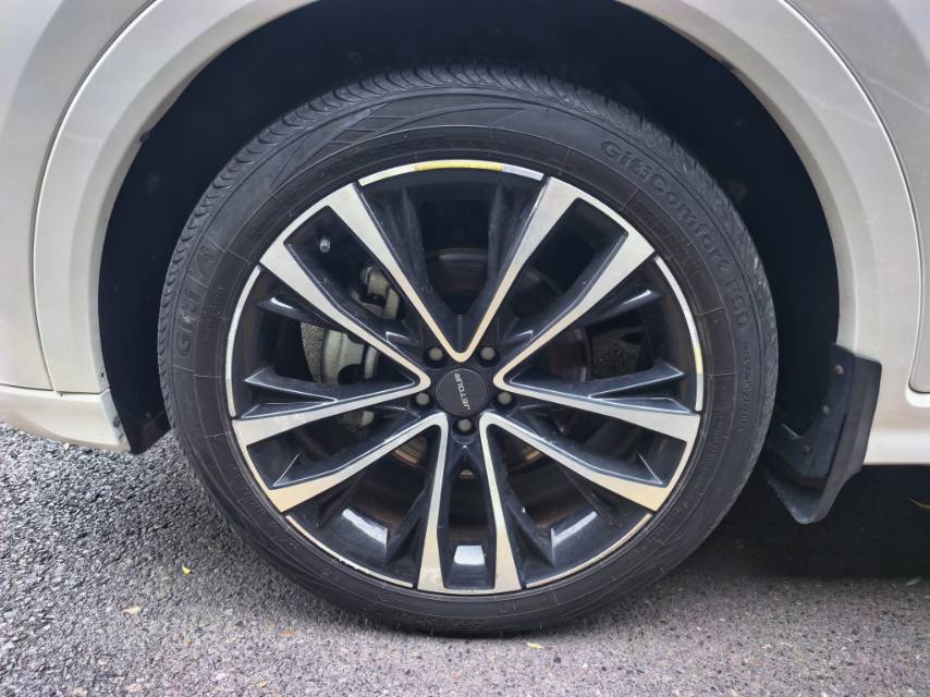 JETOUR 2021 X70 PLUS 1.6T Di PRO 5-Seater