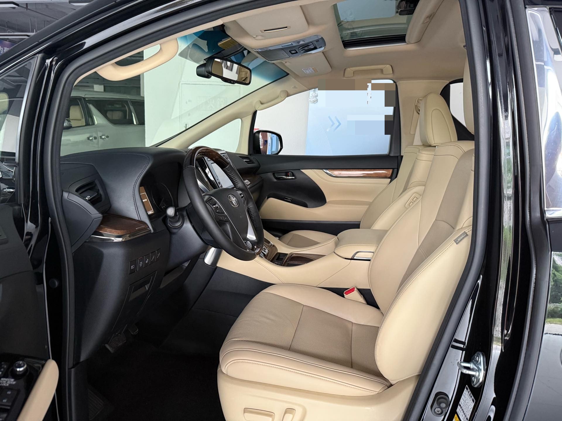 Toyota Alphard (Import) 2018 Alphard 3.5 Premium